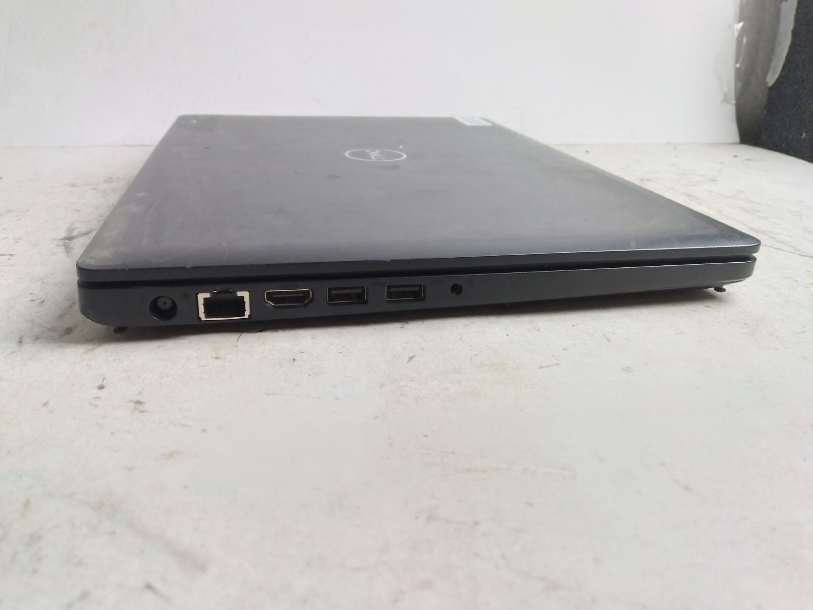 Dell Latitude 3480 w/i3-7100U, 4GB RAM, 14″ Laptop for Parts/Repair