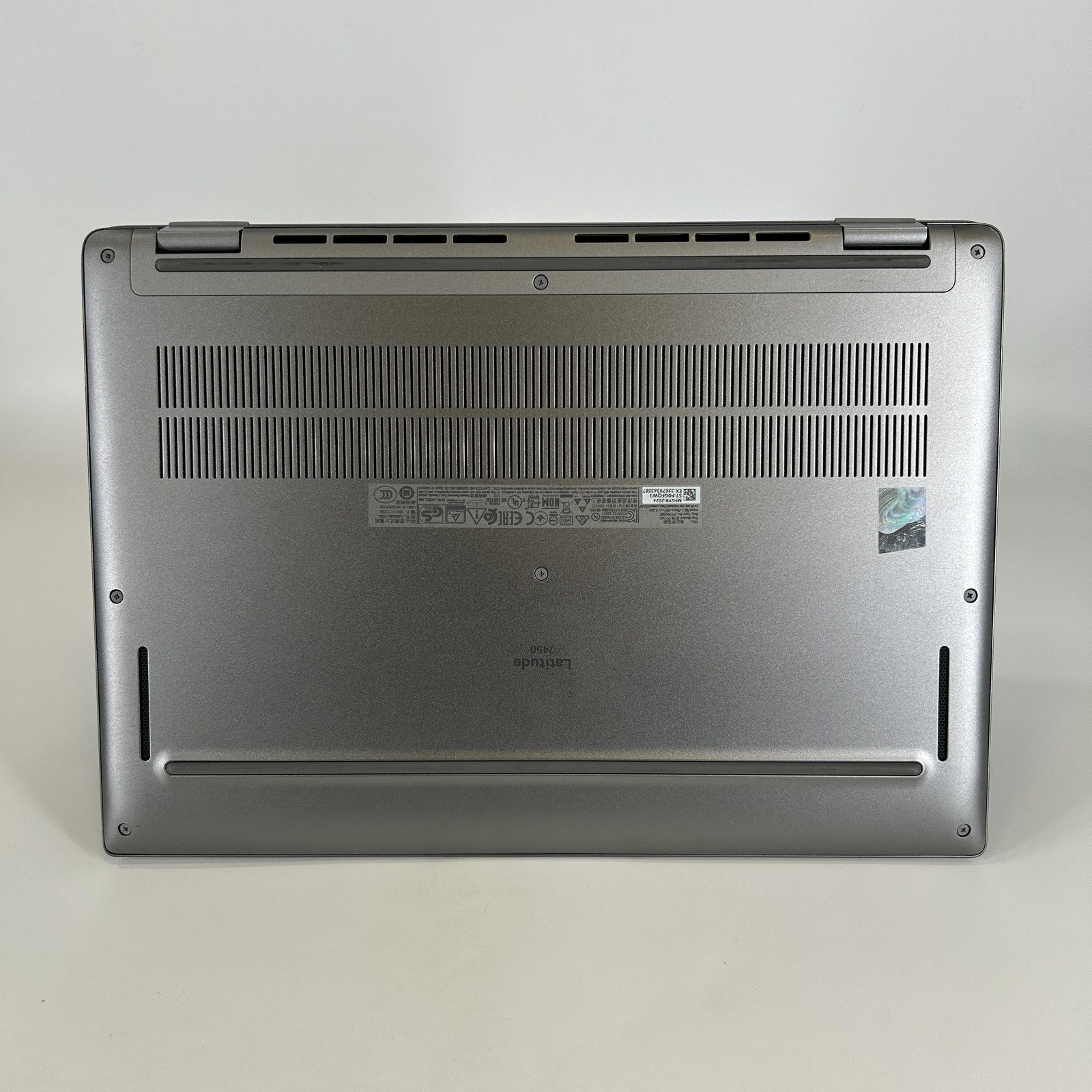 Dell Latitude 7450 14 FHD+ 2.1 GHz Ultra 5 135U 32GB 256GB SSD Very Good