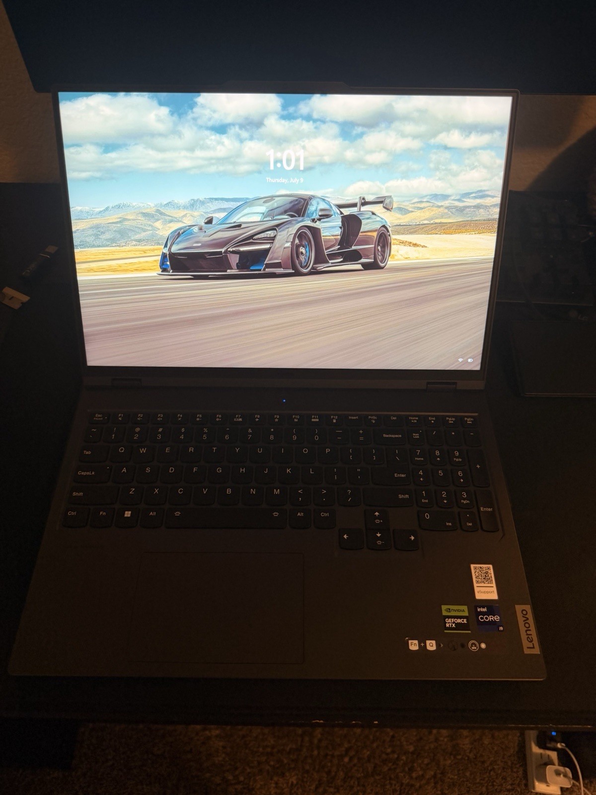 Lenovo Legion Pro 7i RTX 4090Gaming Laptop | i9-13900HX | 32GB RAM | 4TB SSD |