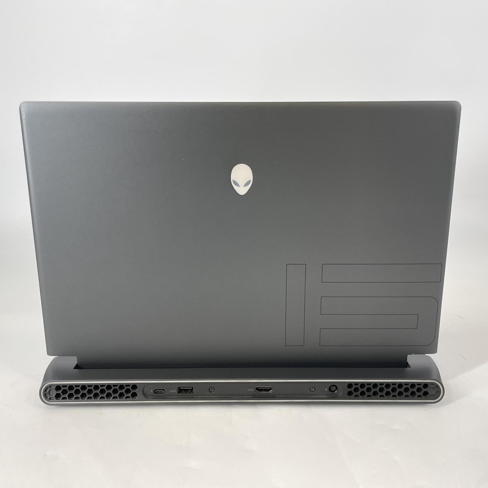 Dell Alienware m15 R7 240Hz 2K 2.5 GHz i9-12900H 32GB 1TB SSD RTX 3080 Very Good