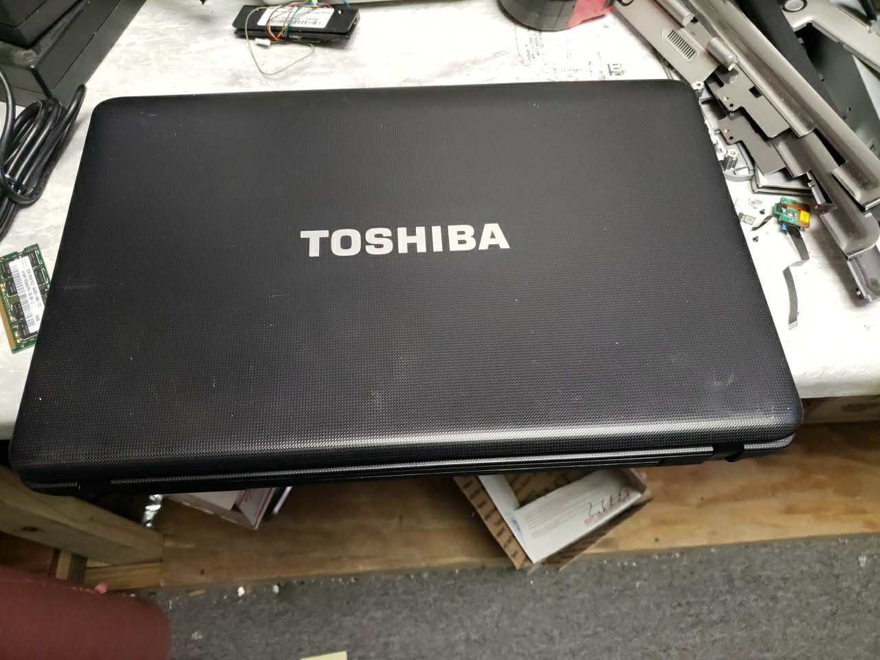 TOSHIBA SATELLITE C655 S5128 BOOTS TO BIOS INTEL I3 2 CORE 2GB RAM FREE SHIP