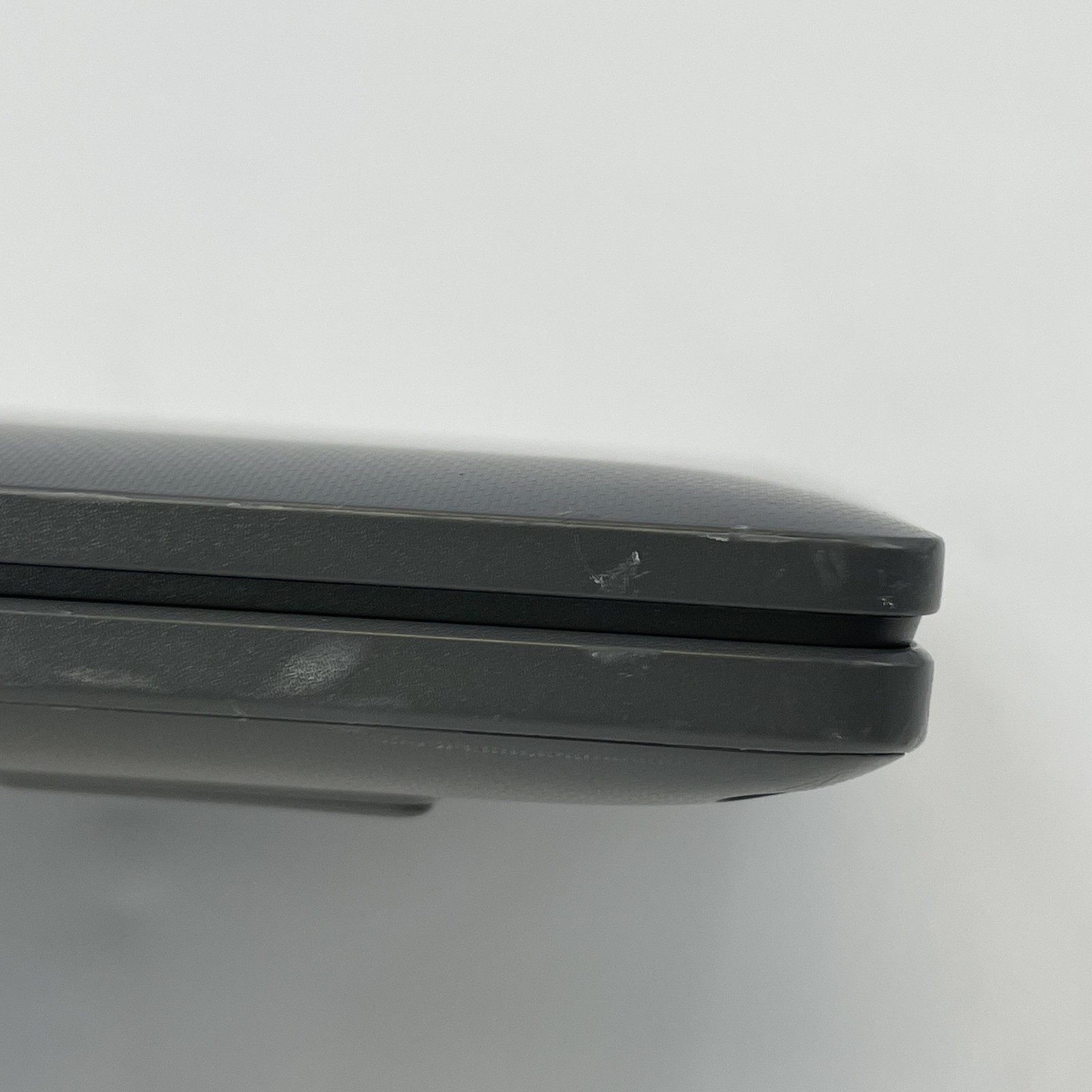 Dell Latitude 3540 15.6 Gray FHD 1.7 GHz i7-1355U 16GB RAM 256GB SSD Good