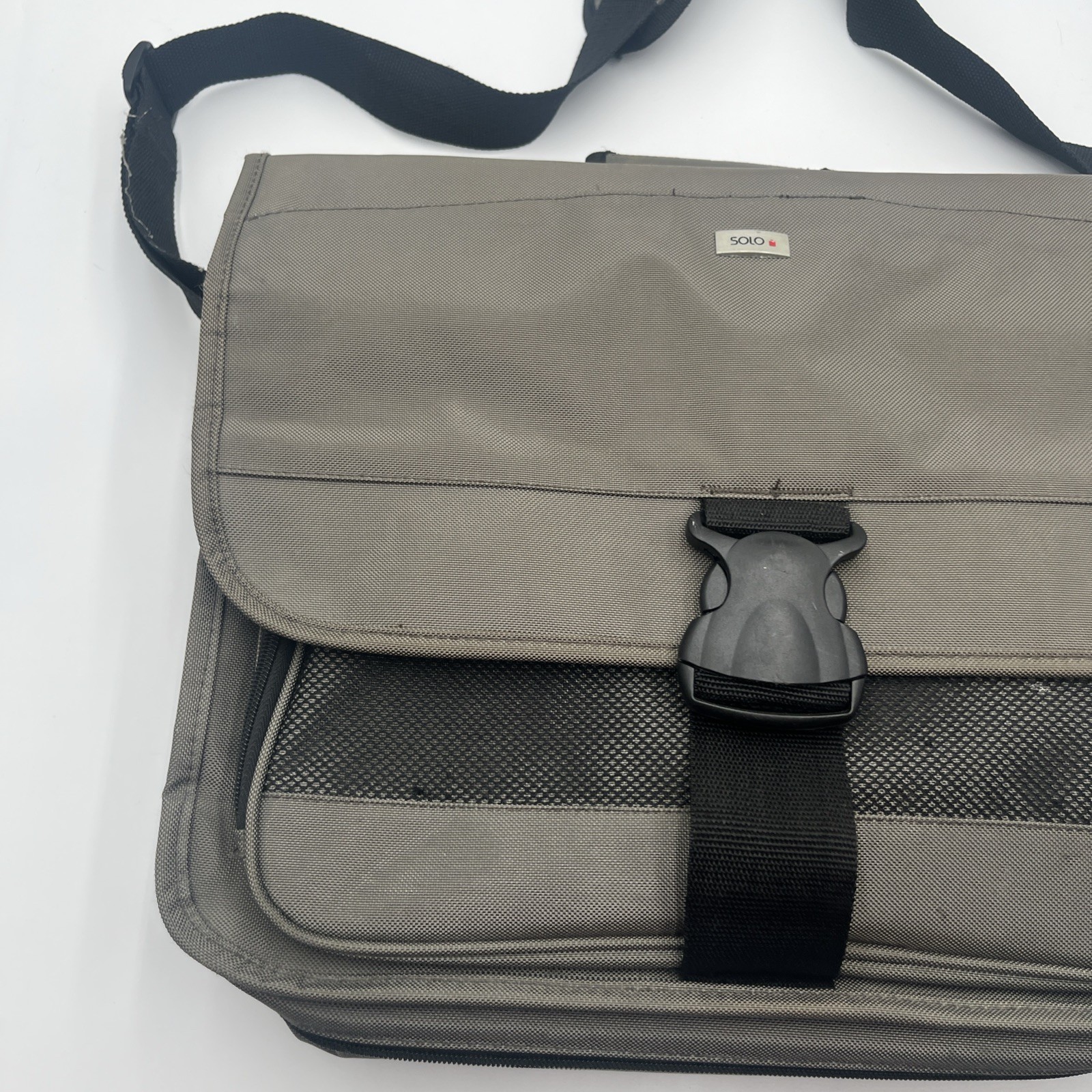 Laptop Gateway SA1 M Series DVD-RW With Solo Laptop Case *FOR PARTS READ*