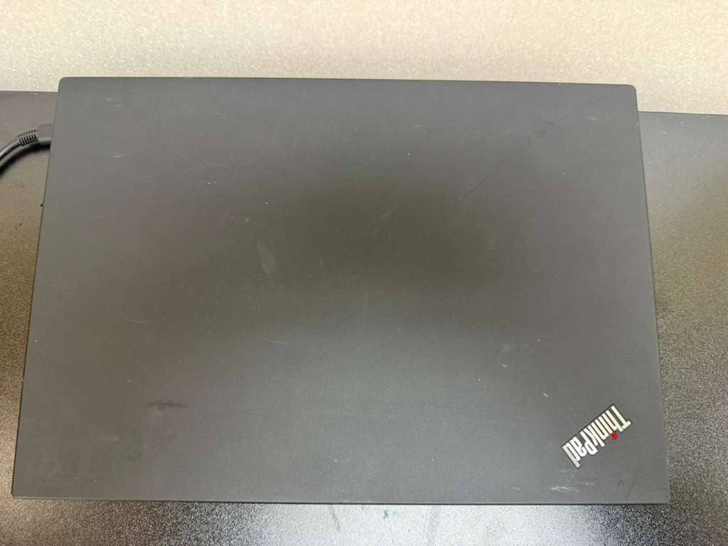 Lenovo ThinkPad T490 14″ i7-8665U 8GB RAM 0GB SSD Bad Keyboard Laptop USED As-Is