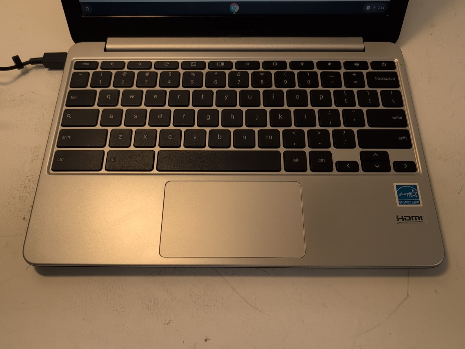 🔥 ASUS C201P 11 inch Chromebook ARM V7 CPU/4GB RAM/ 16GB eMMC w/ CHARGER –