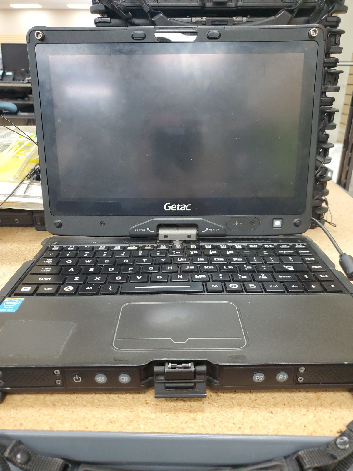 GETAC V110 Laptop Tablet Touch Screen i5-4300U 1.90GHz 8gB No HDD 9392hrs