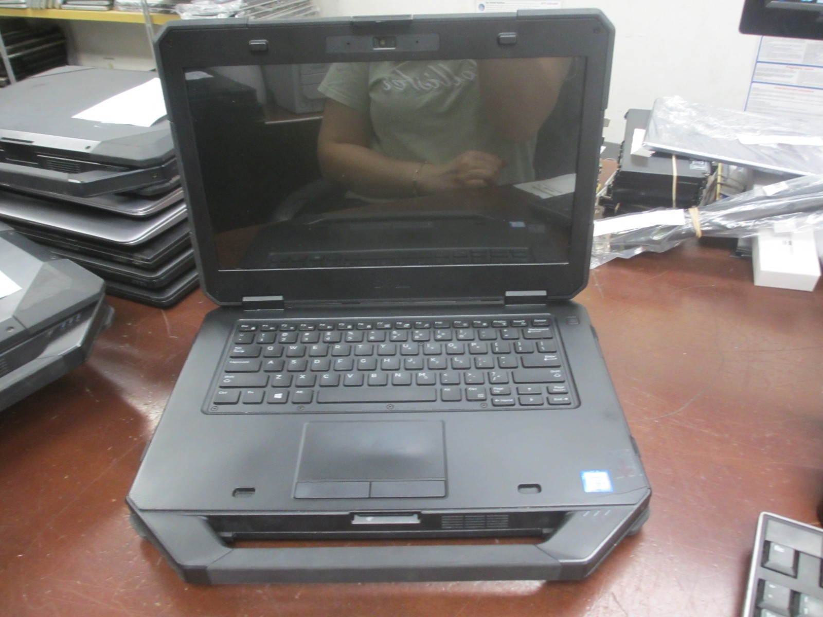 Dell Latitude 5414 i5-6300U 2.40GHz 8GB 256GB SSD Linux Laptop w/ AC