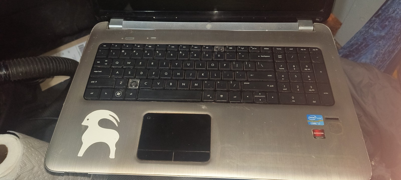 Hp pavilion dv7 17.3 laptop i7 2nd gen 8mb ram extra battery *no HDD** READ***