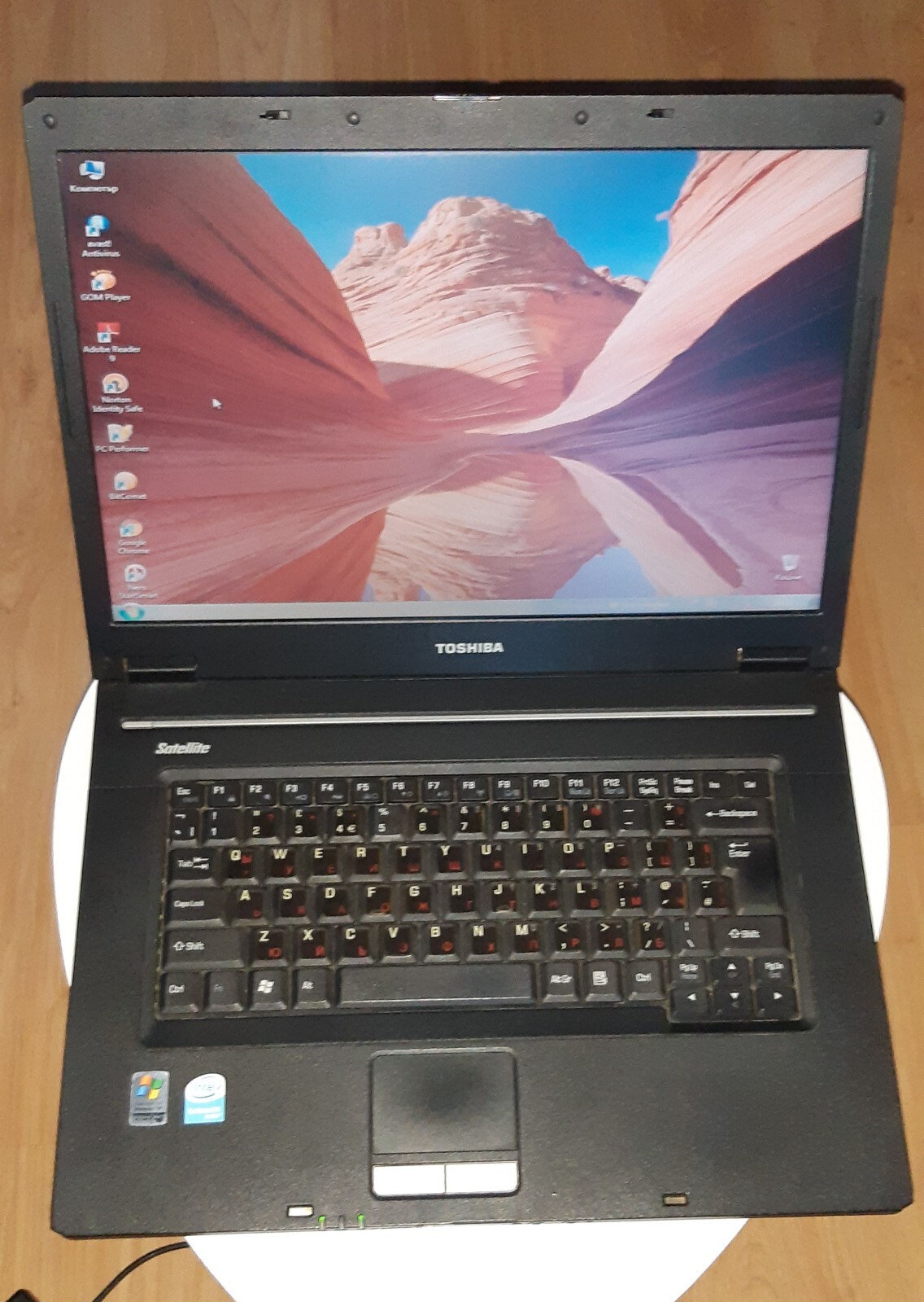 Toshiba Satellite l30-134 Celeron® M CPU 410 1.46 GHz 1.5GB RAM, 120 GB HDD Win7