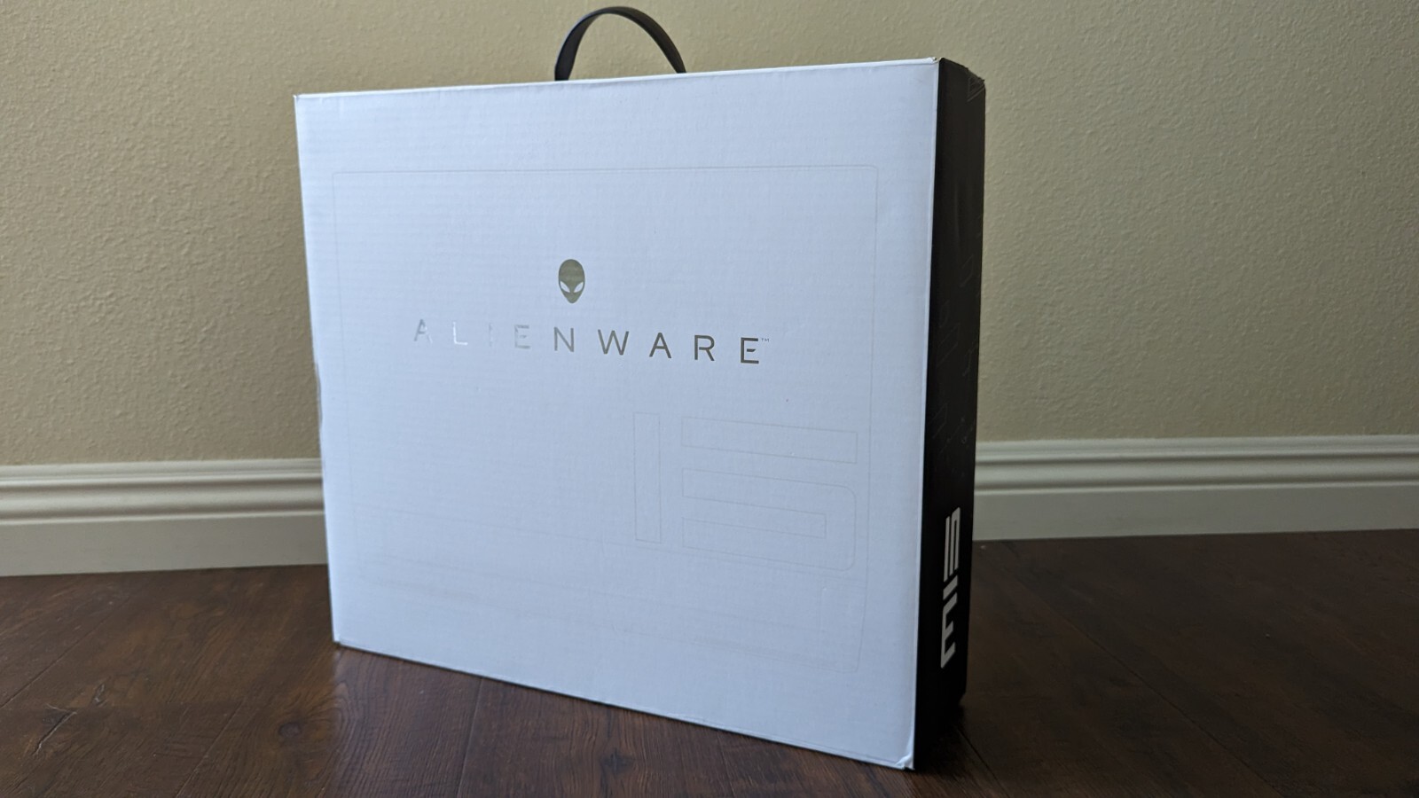 Gaming Laptop Dell Alienware M15 R2 used