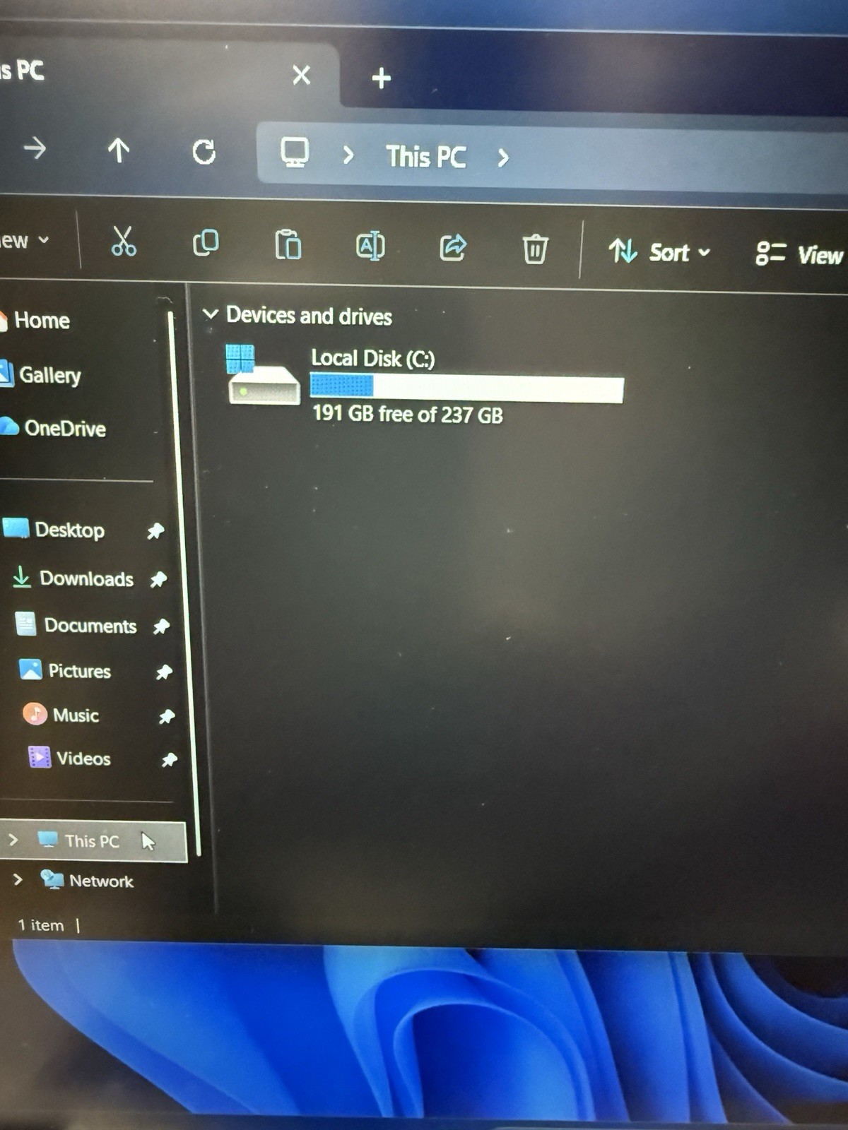 Dell Latitude 7640 16″ i7-1365U 16GB RAM 256GB SSD Laptop