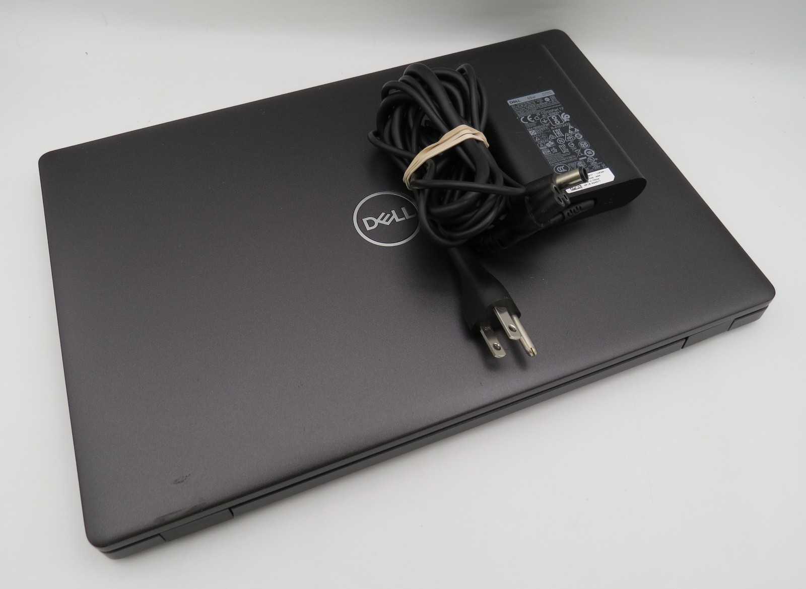 Dell Latitude 5400 | i7-8665U @ 2.1GHz | 16GB DDR4 | 512GB m2 | Win 11