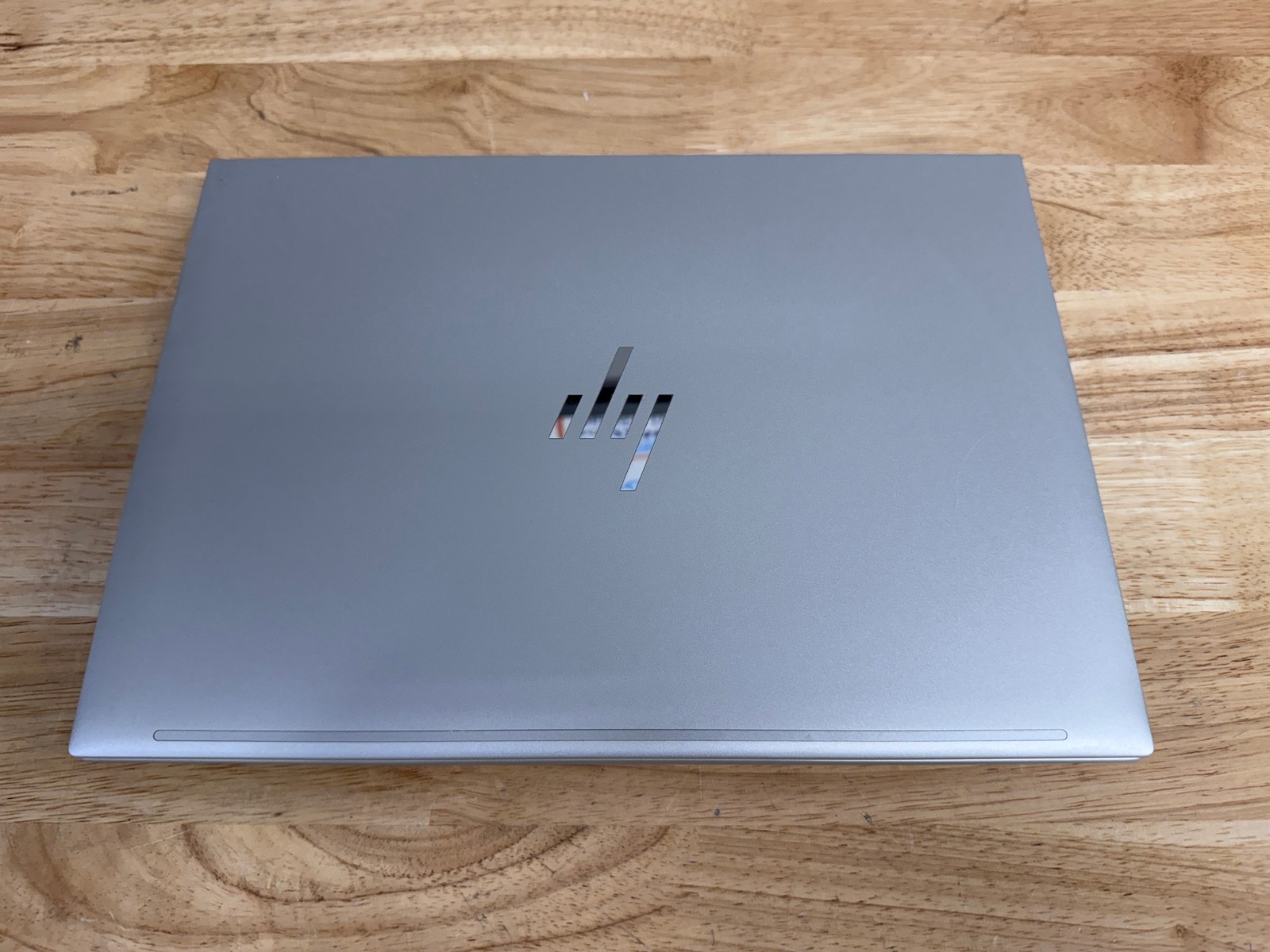 HP EliteBook 830 G9 14″ Laptop Intel Core i7, 512GB SSD, W11