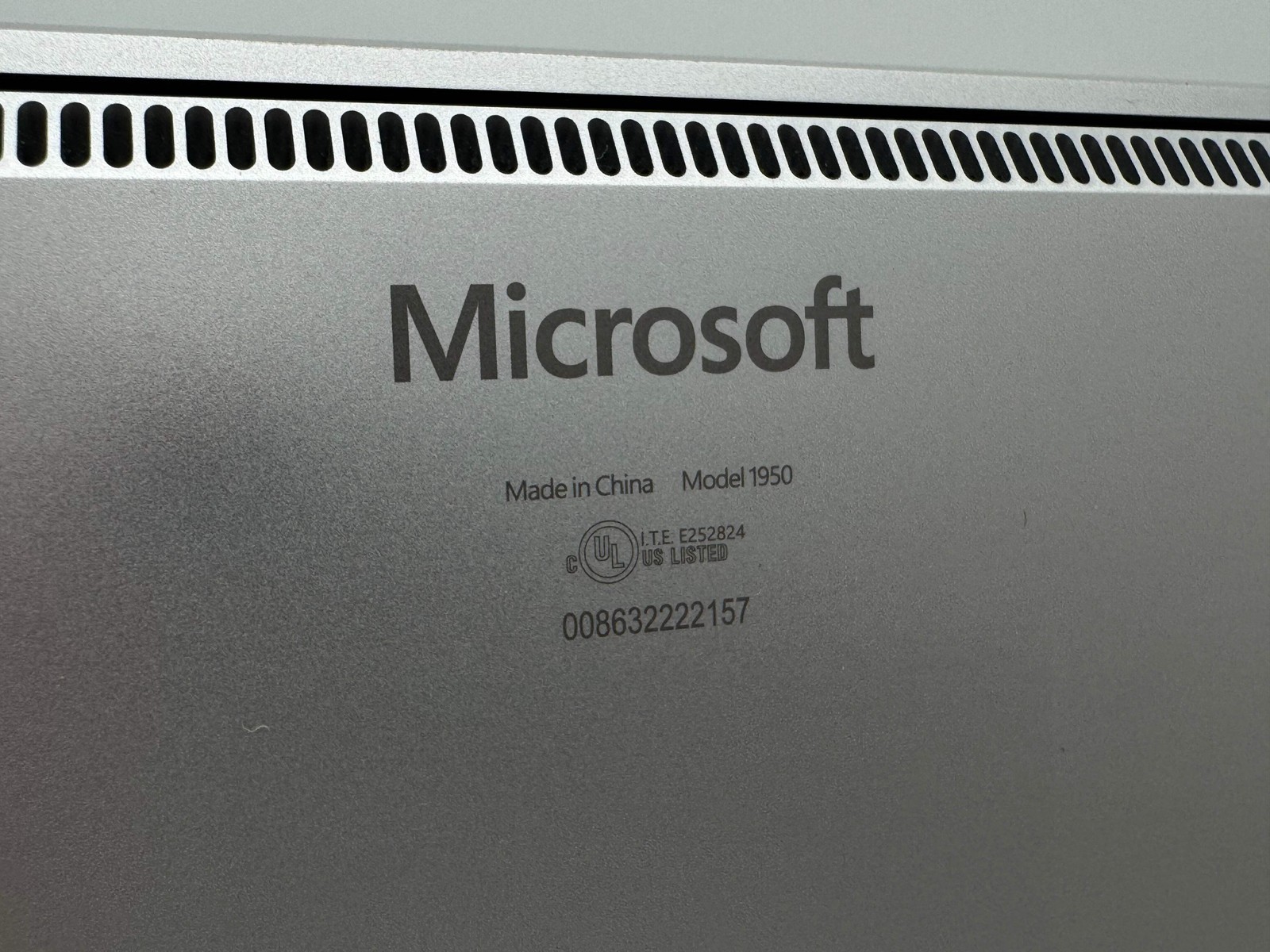 Microsoft Surface Laptop 4 Model 1950 i5-1145G7 8GB 256GB Touchscreen
