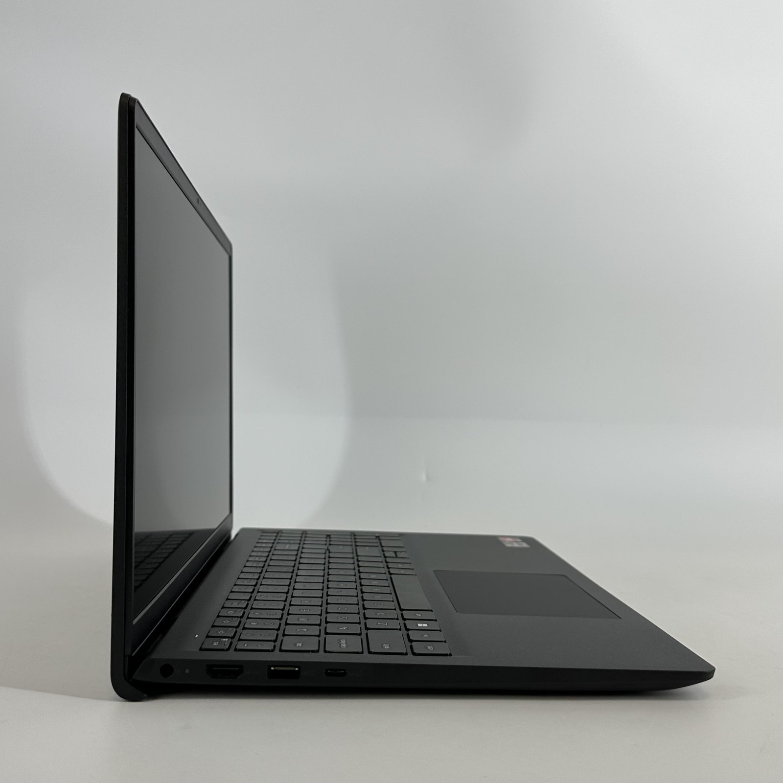 Dell 15 DC15255 FHD TOUCH 2.0 GHz Ryzen 7 7730U 16GB 1TB SSD Excellent