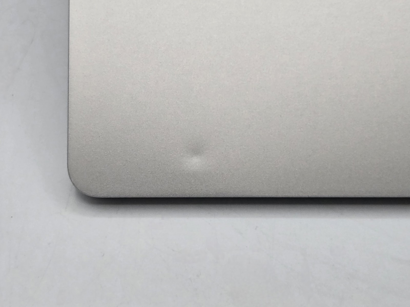 Microsoft Surface Laptop 5 15″ 2496 x 1664 Touch I7-1255U 512GB 8GB W11 Webcam