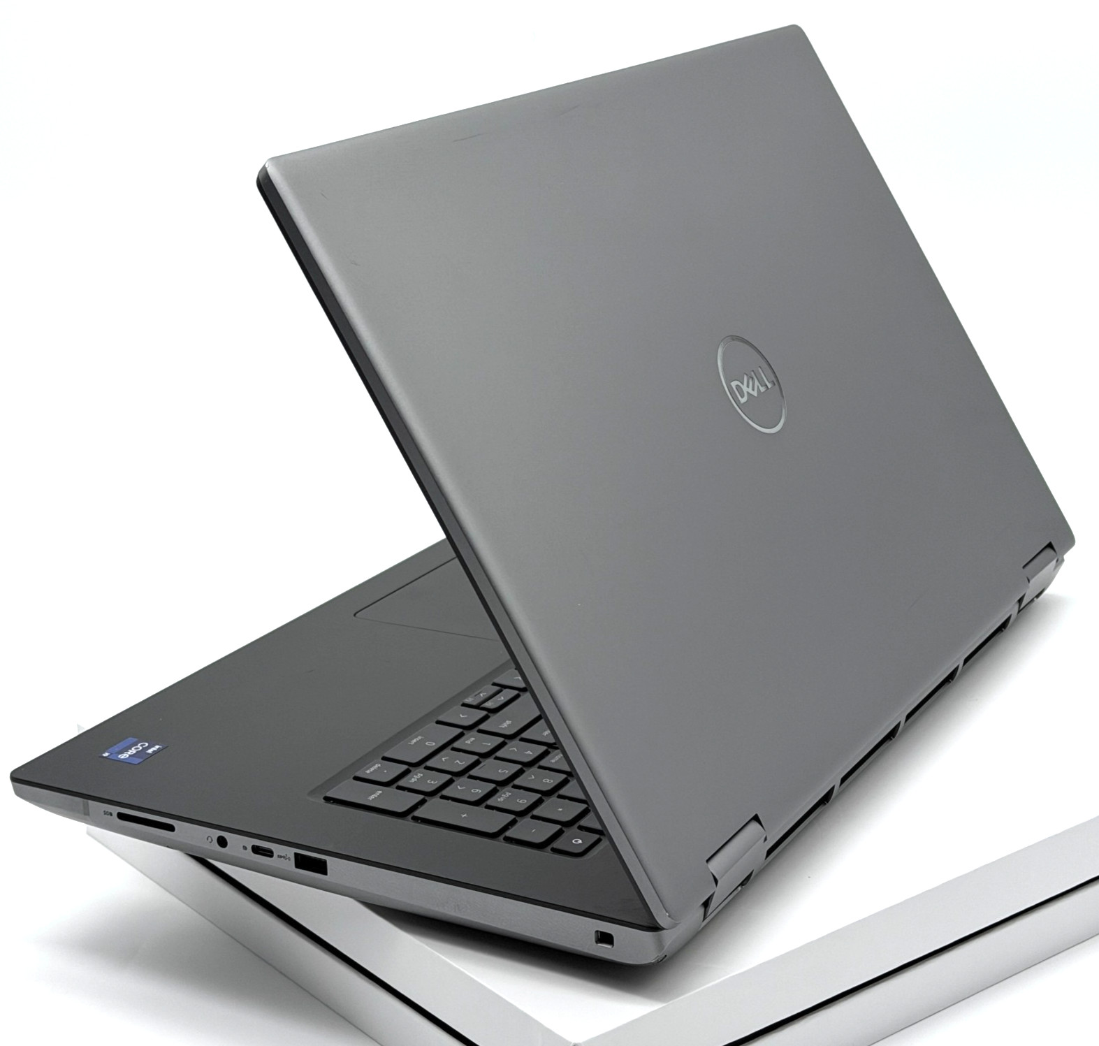 Dell Precision 7780 17.3″ i9-13950HX 64GB RAM 2TB SSD NVIDIA RTX 3500 Ada WRNTY