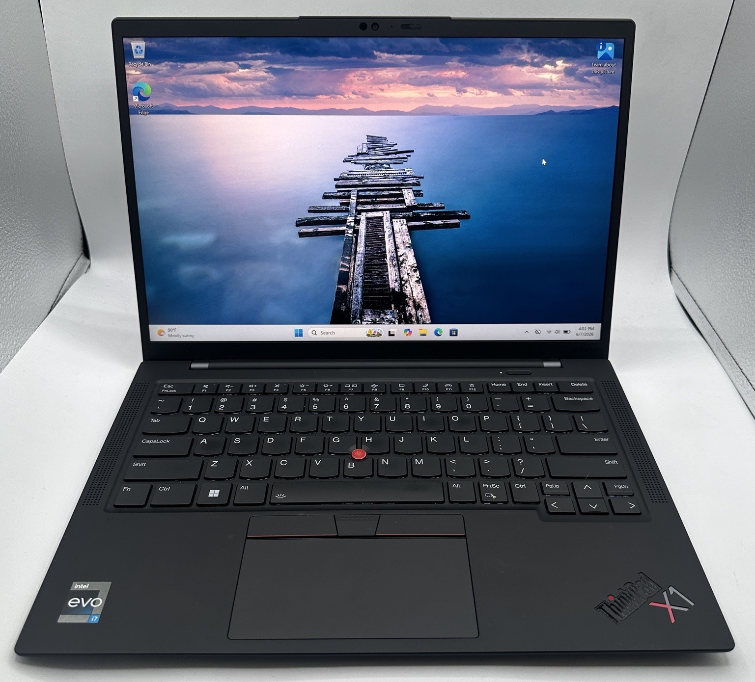 Lenovo ThinkPad X1 Carbon Gen 10 Touch 14″ i7-1260P 16GB RAM 1TB SSD Win11