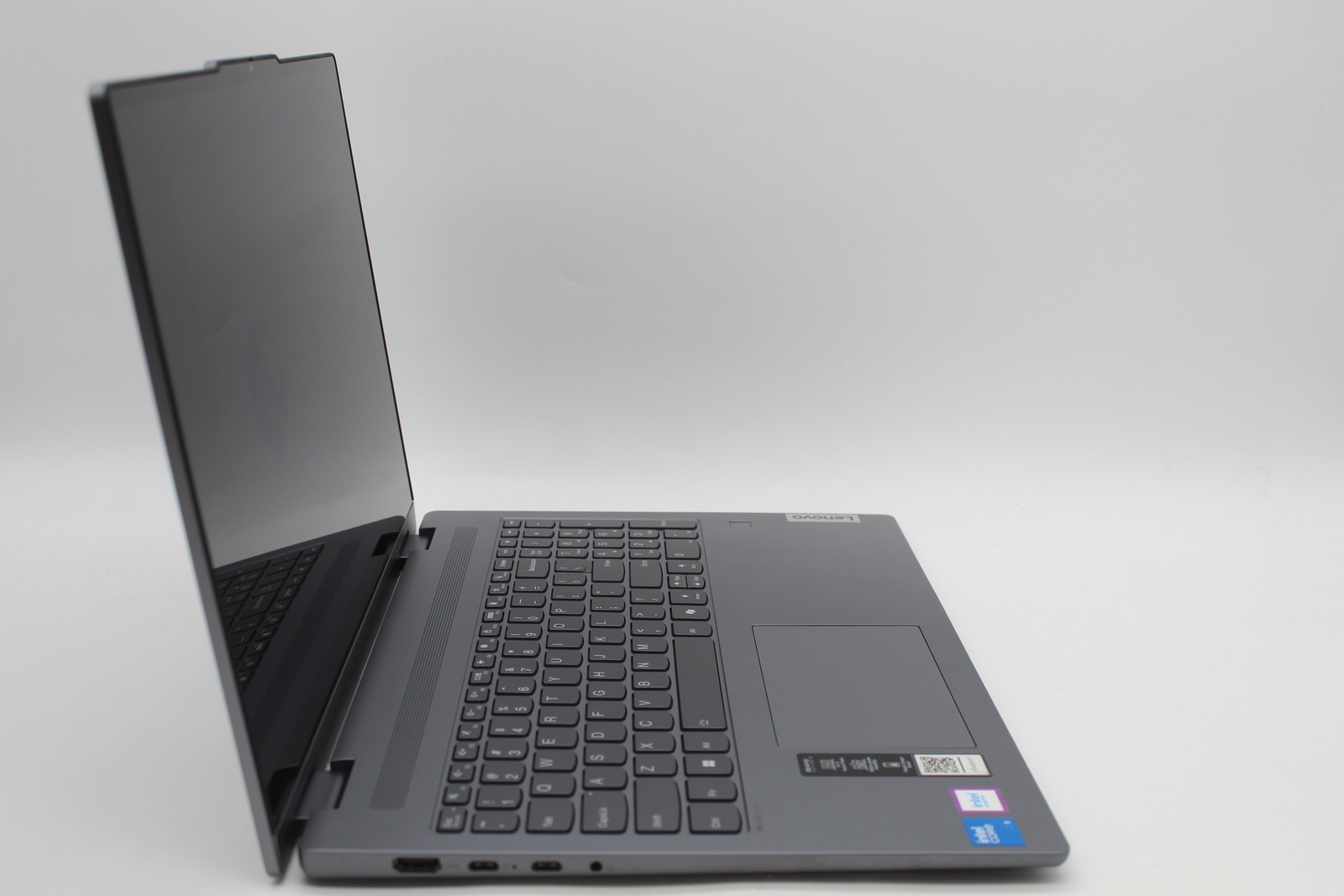 Lenovo IdeaPad 5 16″ Touch Intel Core 5 120U 1.4GHz 16GB 512GB SSD PC1744671