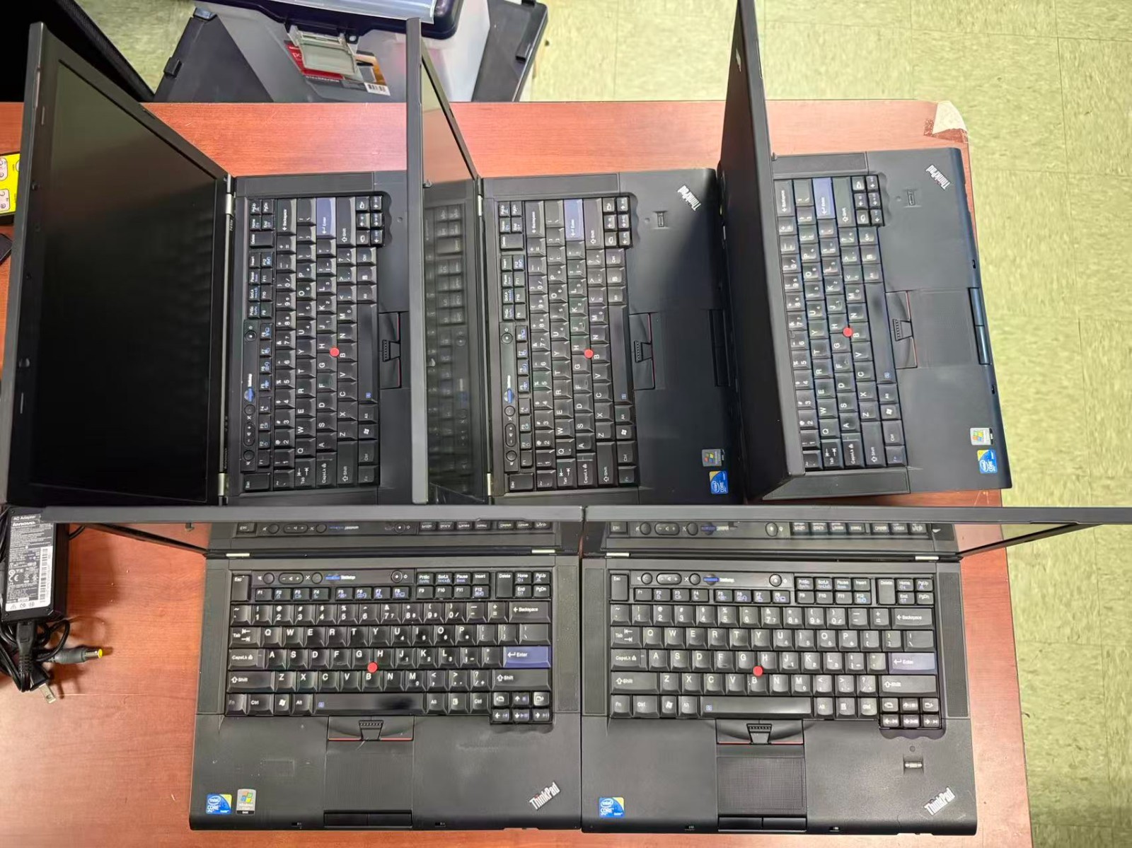 Lot of 5 Lenovo ThinkPad T410 i5‑520M 2.40GHz 4GB RAM Boots to BIOS No HDD