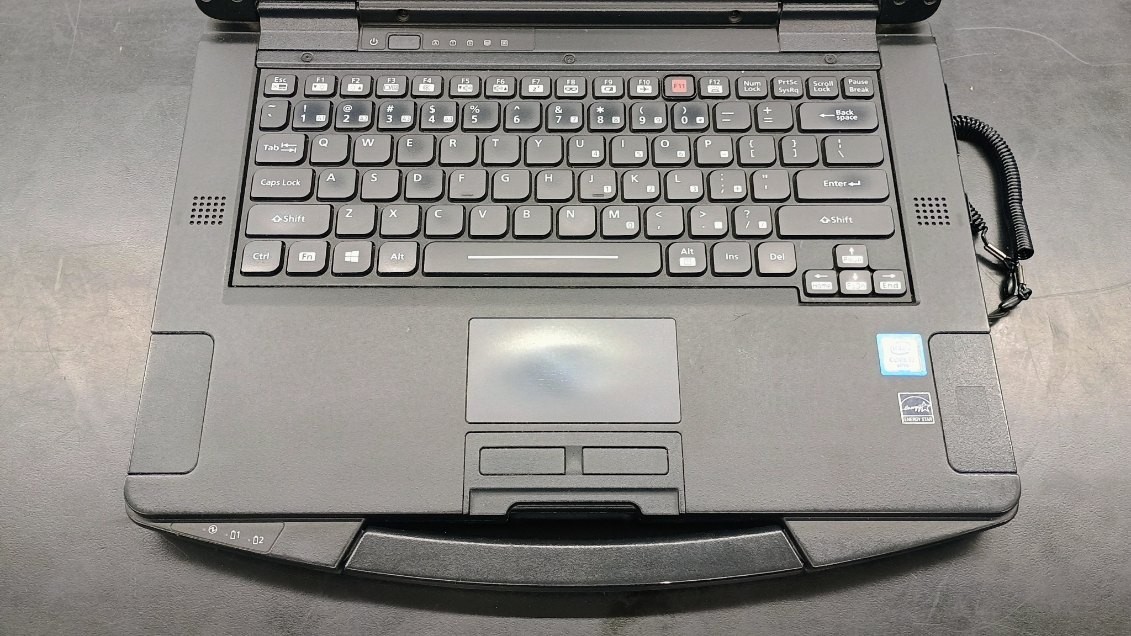 Panasonic Toughbook FZ-55 i7-8665U 1.90Ghz-16GB RAM -512GB SSD- READ Screen Fade