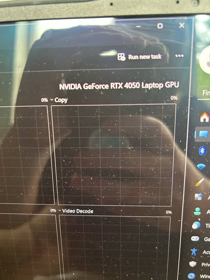 Acer Swift X 16 120Hz QHD+ 4.0 GHz Ryzen 9 7940HS 16GB 1TB SSD RTX 4050