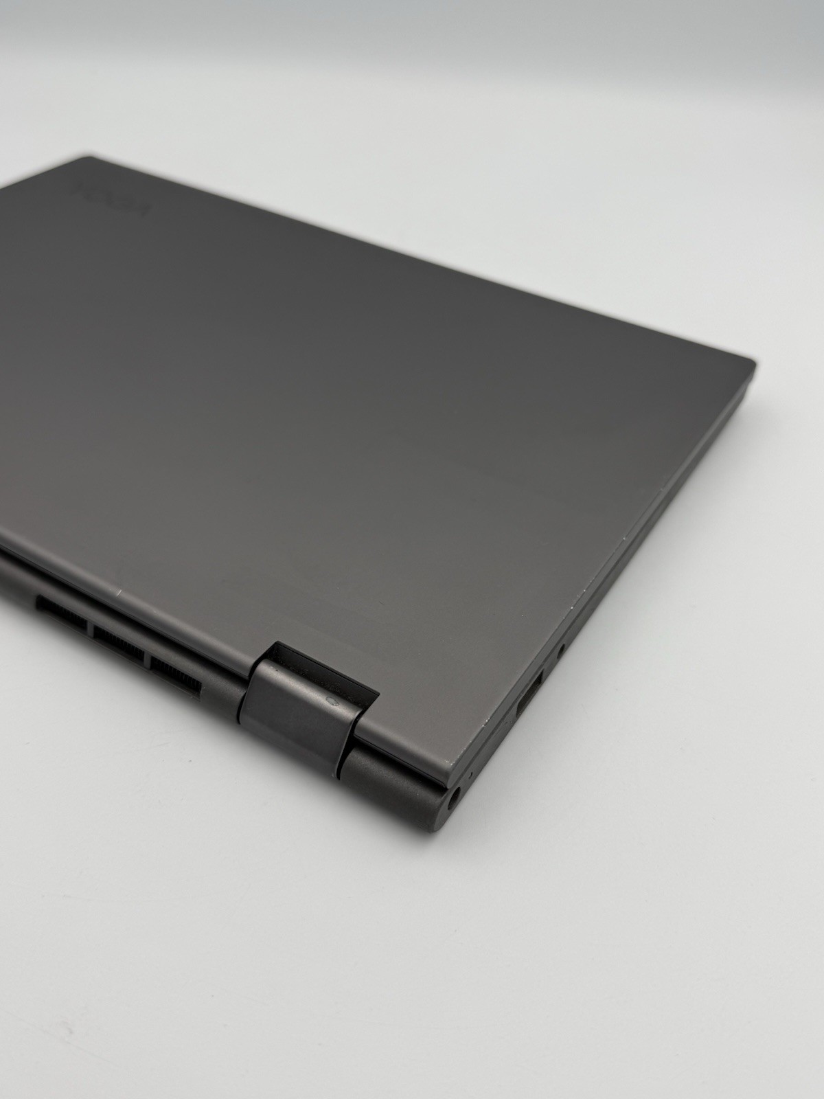 Lenovo Yoga C640-13IML LTE – 13.3” i5 10th Gen | 8GB RAM | 512GB SSD – 93G