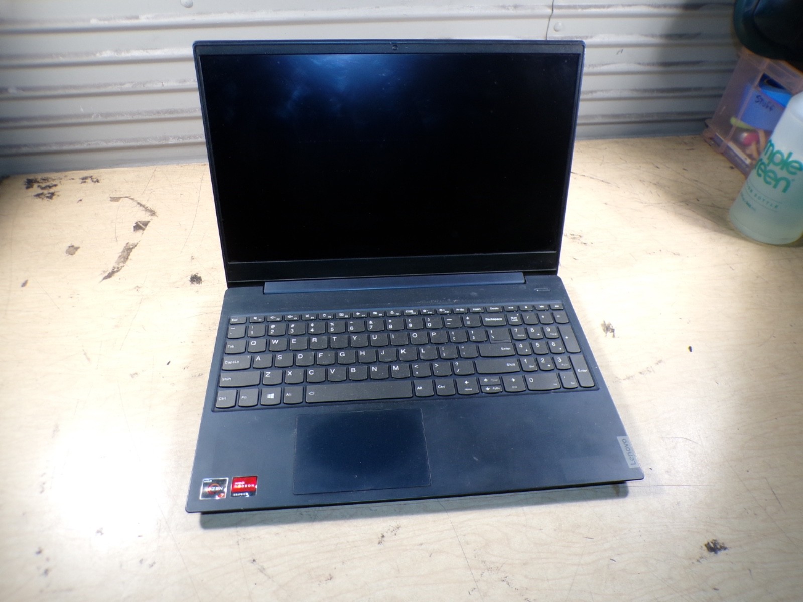 LENOVO IDEAPAD S340 AMD RYZEN 8GB RAM **UNTESTED/ HAS BODY DAMAGE **NO HD