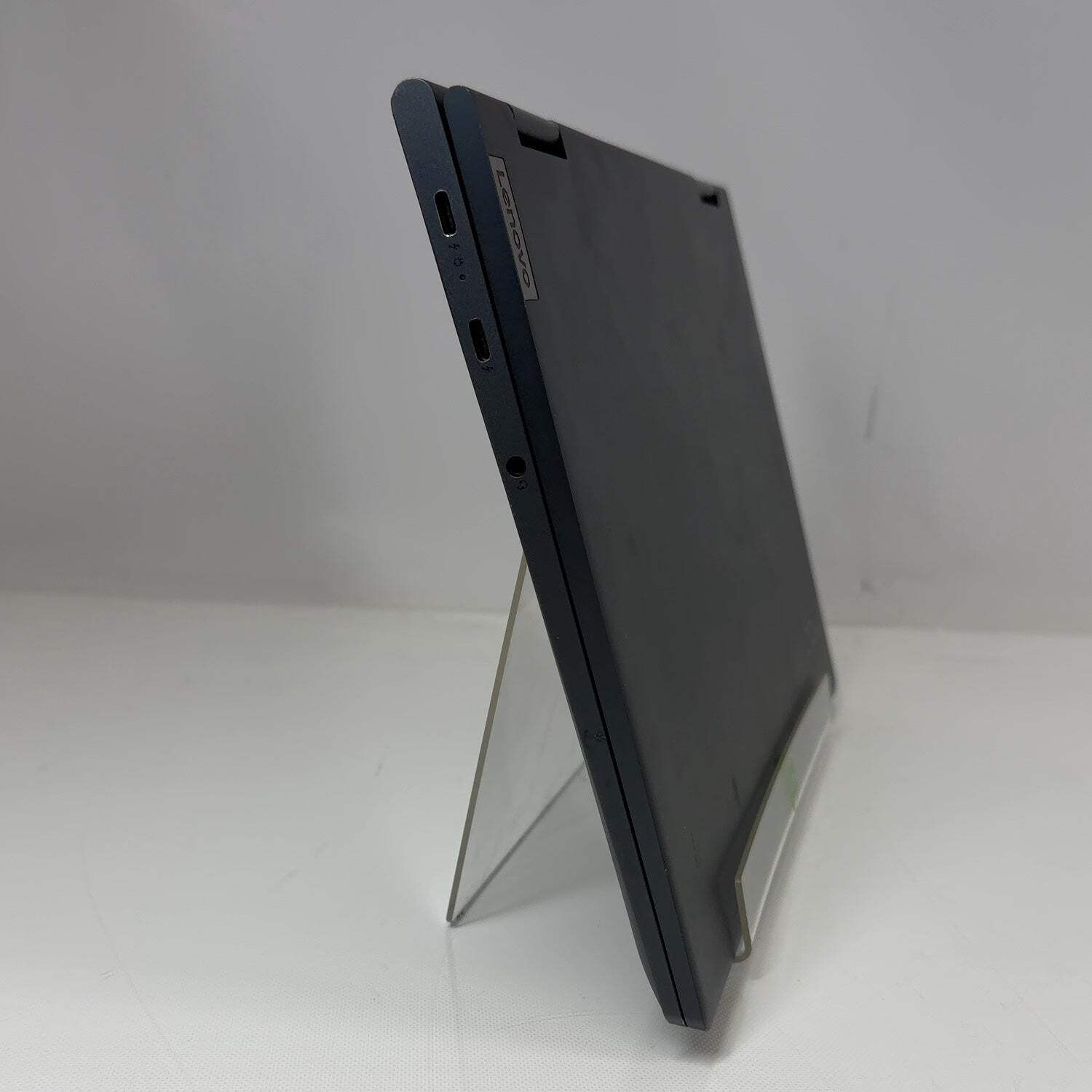 Lenovo Yoga 7 2-in-1 14ITL05 14″ i5-1135G7 2.4GHz 8GB RAM 500GB SSD