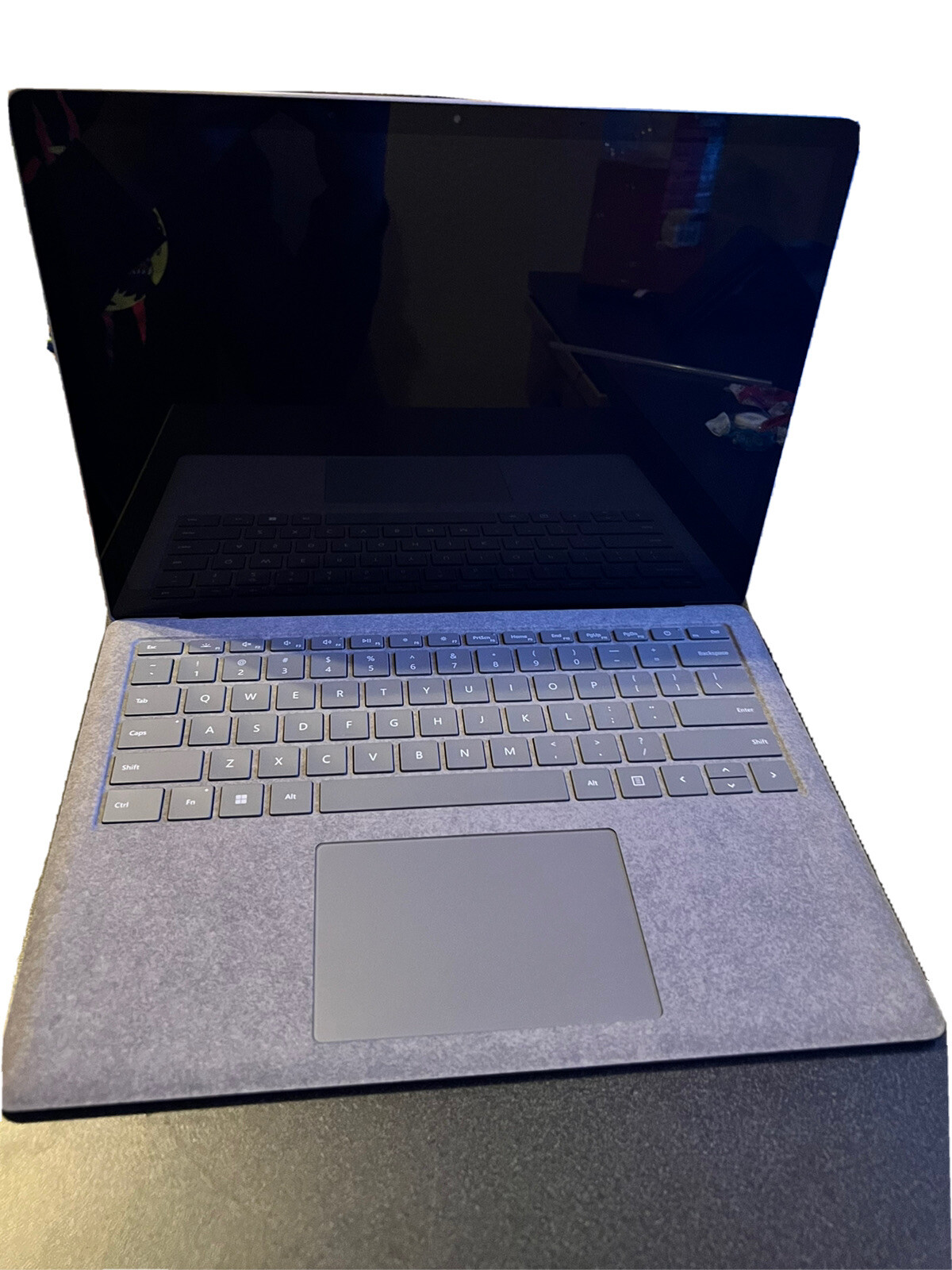 Microsoft Surface Laptop 4 13.5″ (256GB SSD, AMD Ryzen 5, 4.00 GHz, 8GB) Laptop