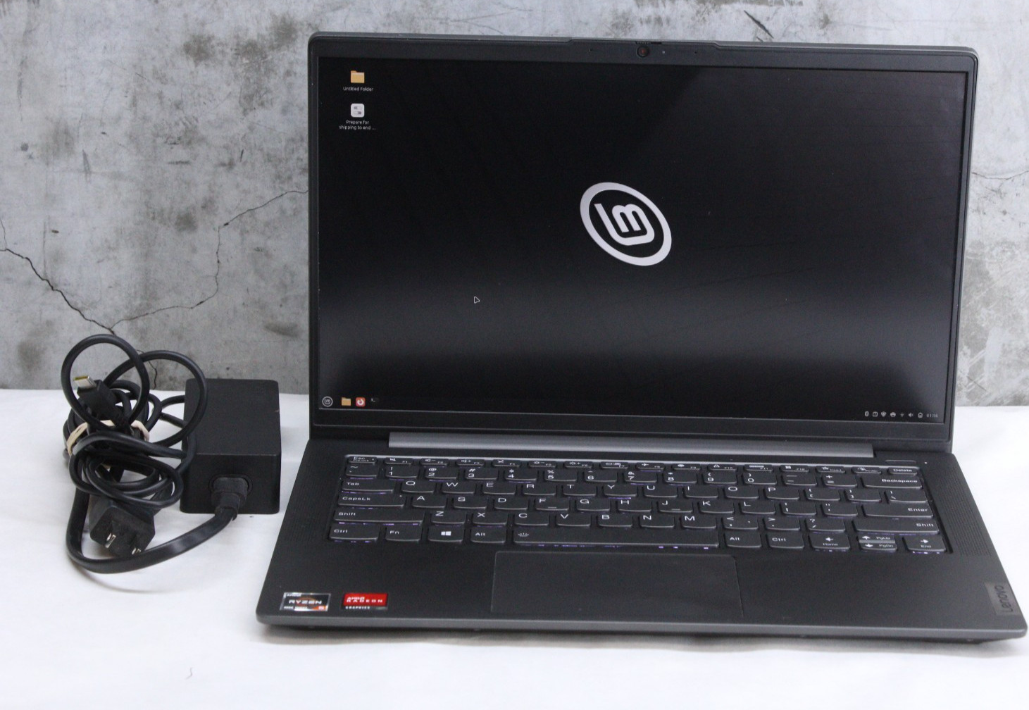 Lenovo IdeaPad 5 14ARE05 | Ryzen 5 4600U, 16GB Ram 256GB NVMe Linux Please Read!
