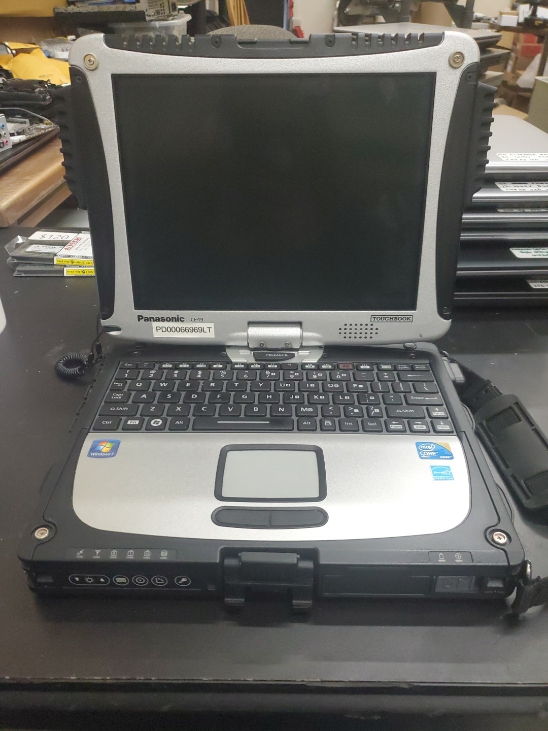 Panasonic Toughbook CF-19, i5-540 @ 1.2GHz, 4GB RAM, NO HD/caddy 6550 Hours
