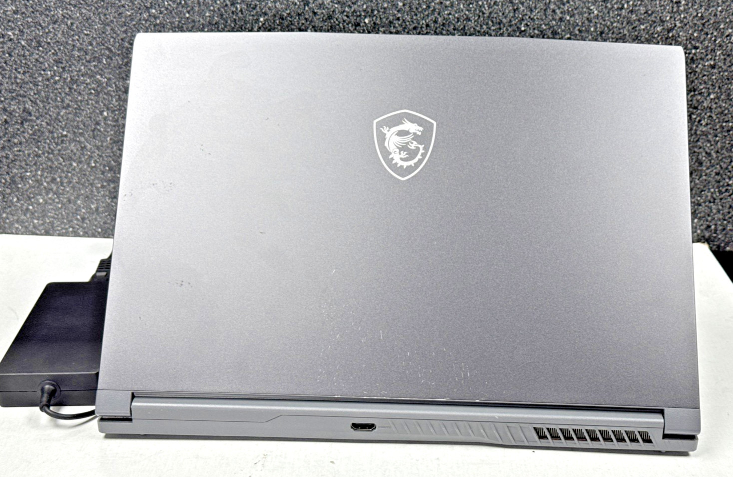 MSI Thin 15 Gaming 15.6″ i5-13420H 2.1GHz 16GB RAM 512GB SSD GeForce RTX 3050