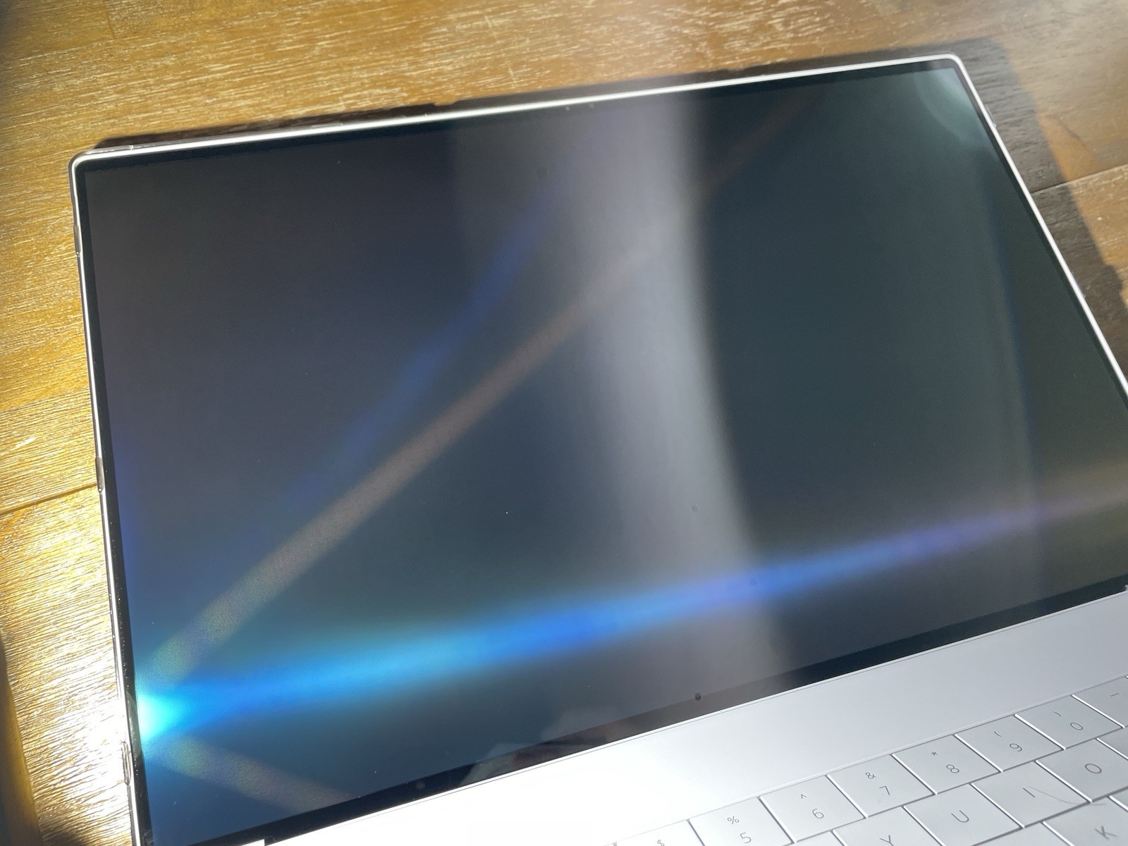 Dell XPS 16 9640 16″ FHD+ ULTRA 9 185H 1TB 32GB RTX 4060 8GB Backlit 120Hz wCASE