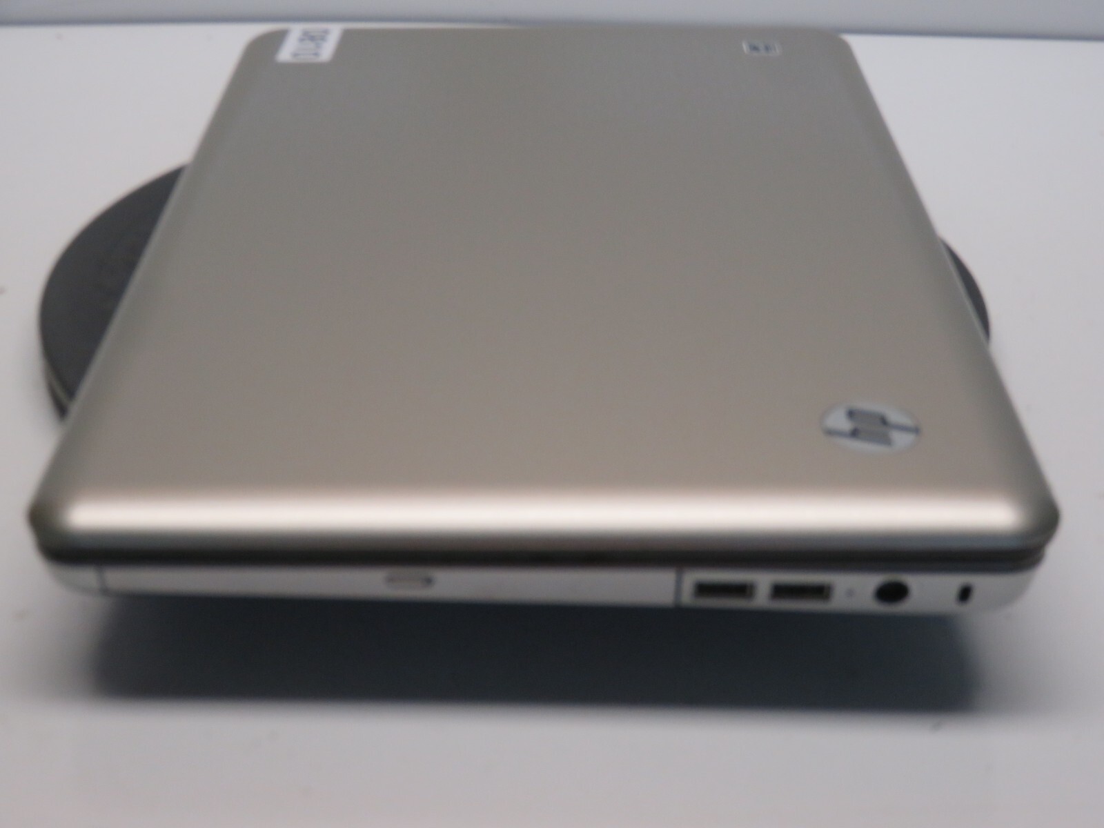 HP Pavilion dv5 Laptop Intel Core i3 M 330 2.13GHz 3GB NO HDD No Batt