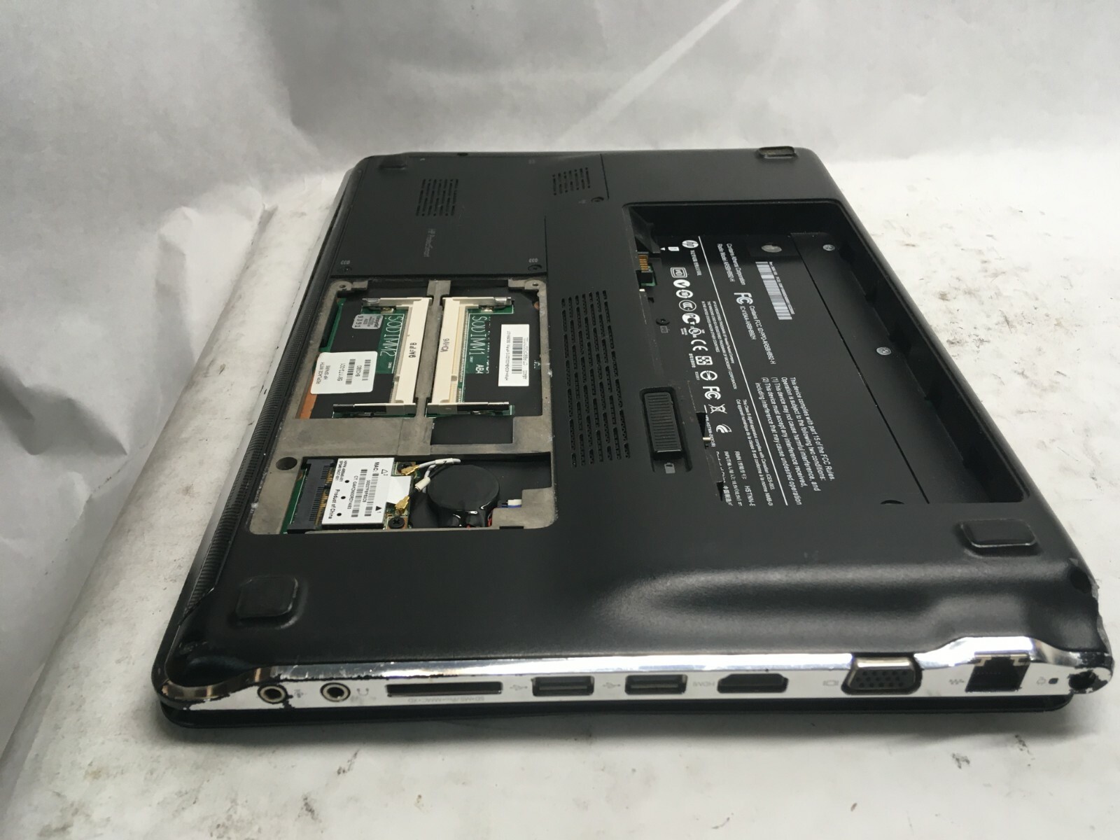HP Pavilion dm3-1039wm Laptop For Parts Broken LCD Screen NO HDD/RAM/Charger JR