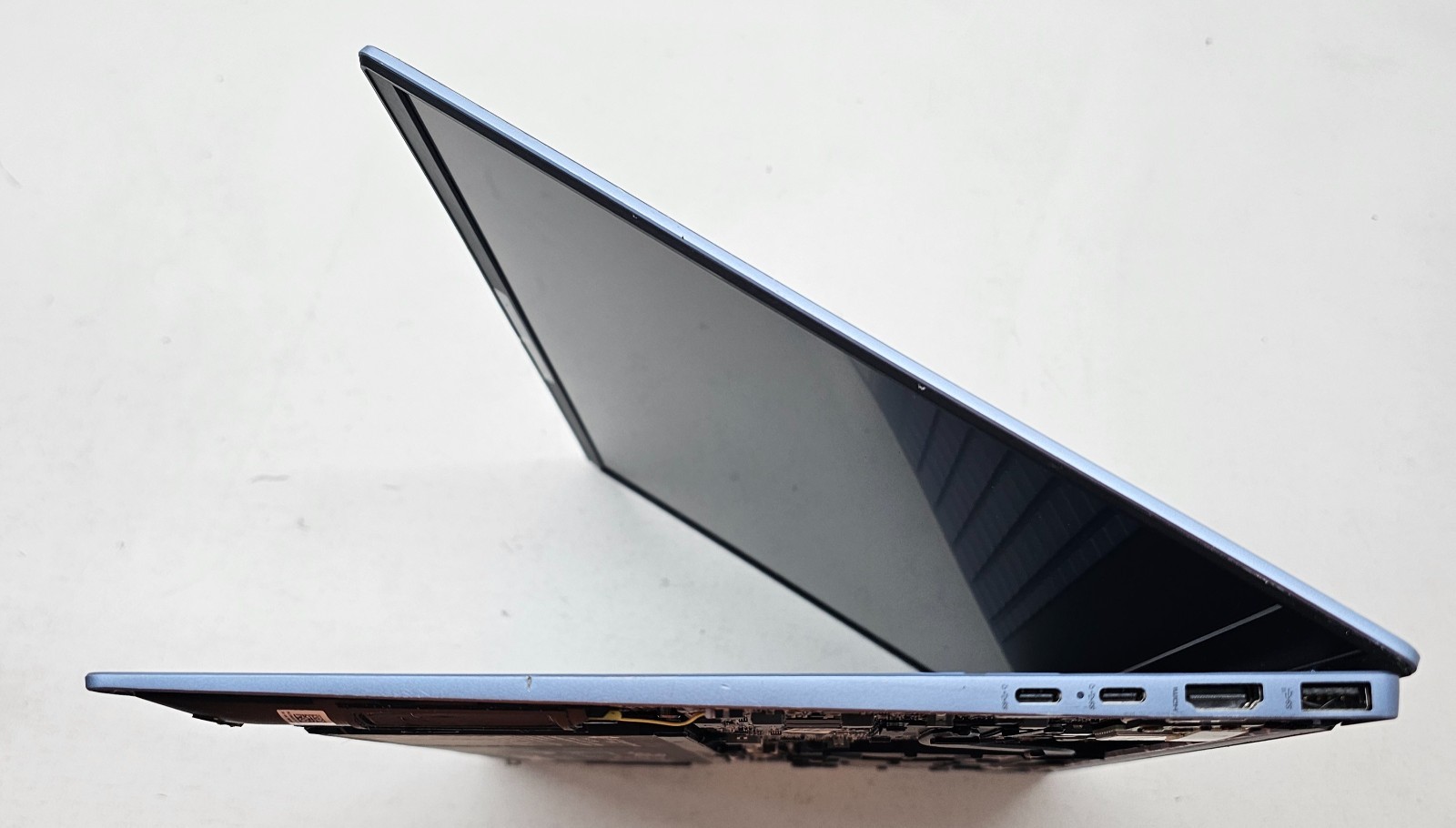 HP Pavilion 16-af0000nr 16″ Laptop Intel ultra 7 155U NO RAM/HD/OS/POWER (FL)