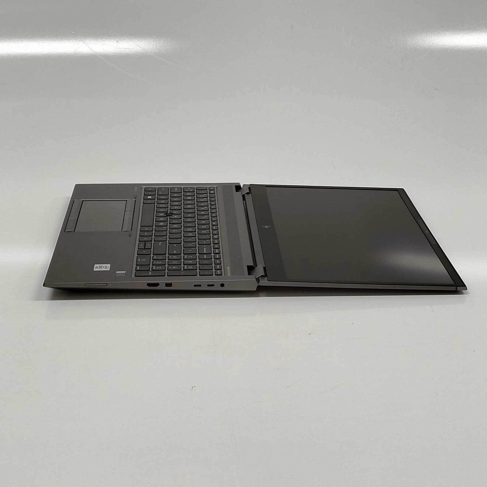 HP ZBook Fury 15 G7 FHD Workstation i7-10850H 32GB RAM T2000 4GB GPU 512GB SSD