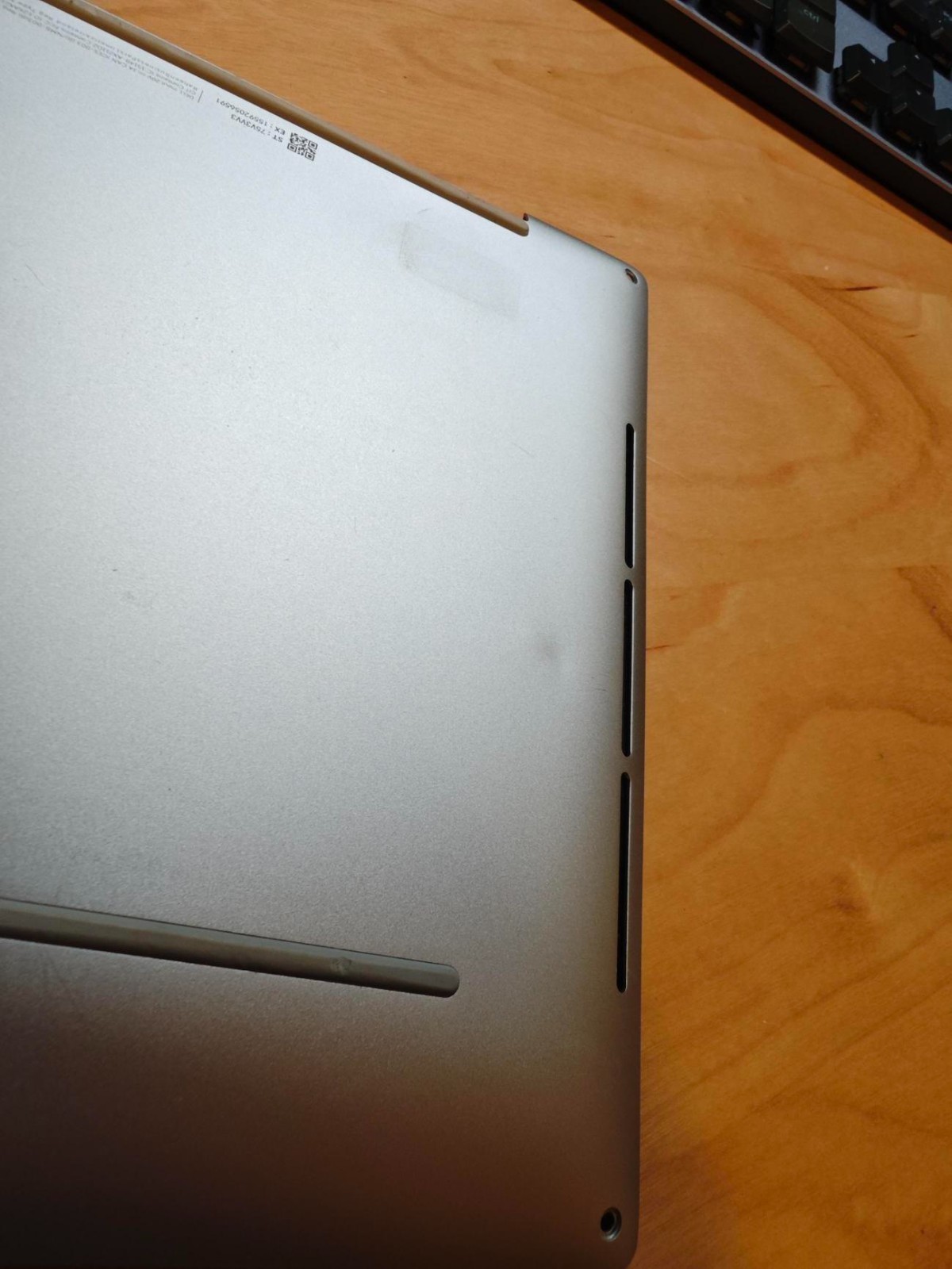 dell xps 13 plus 9320 Back Cover
