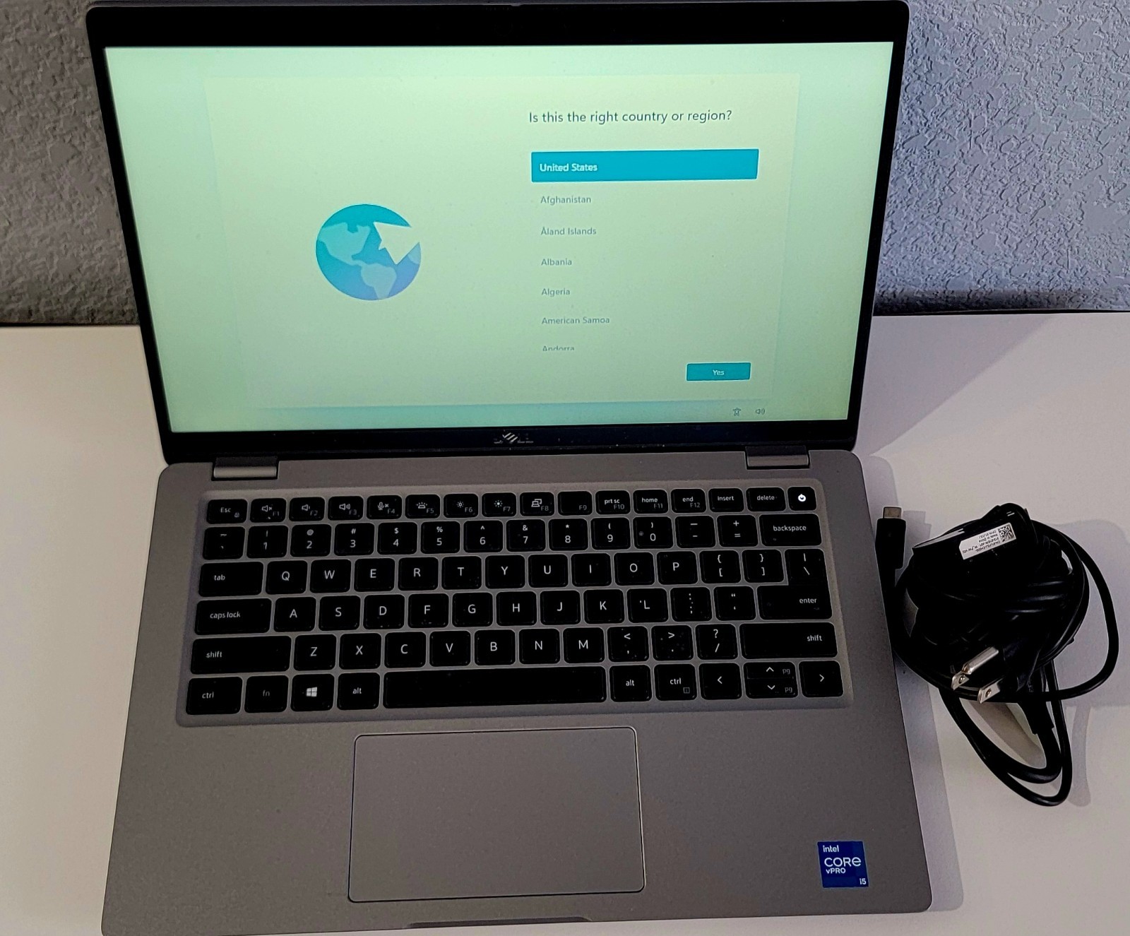 Dell Latitude 5420 14 in (256 GB SSD Intel Core i5 11th Gen. 4.40 GHz 8 GB)…