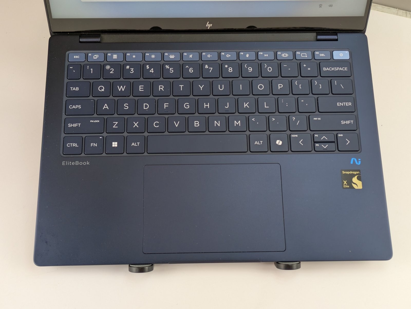HP EliteBook Ultra G1q 14″ Snapdragon X Elite 16GB RAM 512GB SSD 2.2K W11P