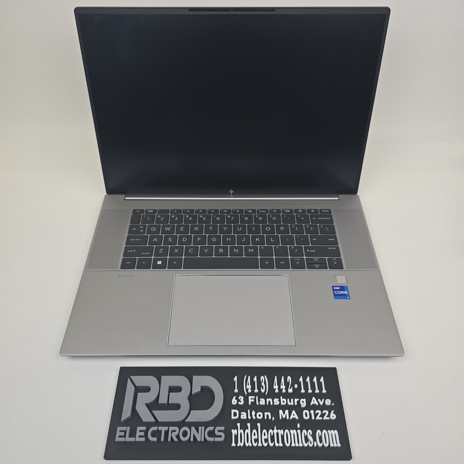HP ZBook Studio 16″ G10 I7-13800H 16GB 512 SSD RTX 3000 Ada 8GB NO OS/AC BAD LCD