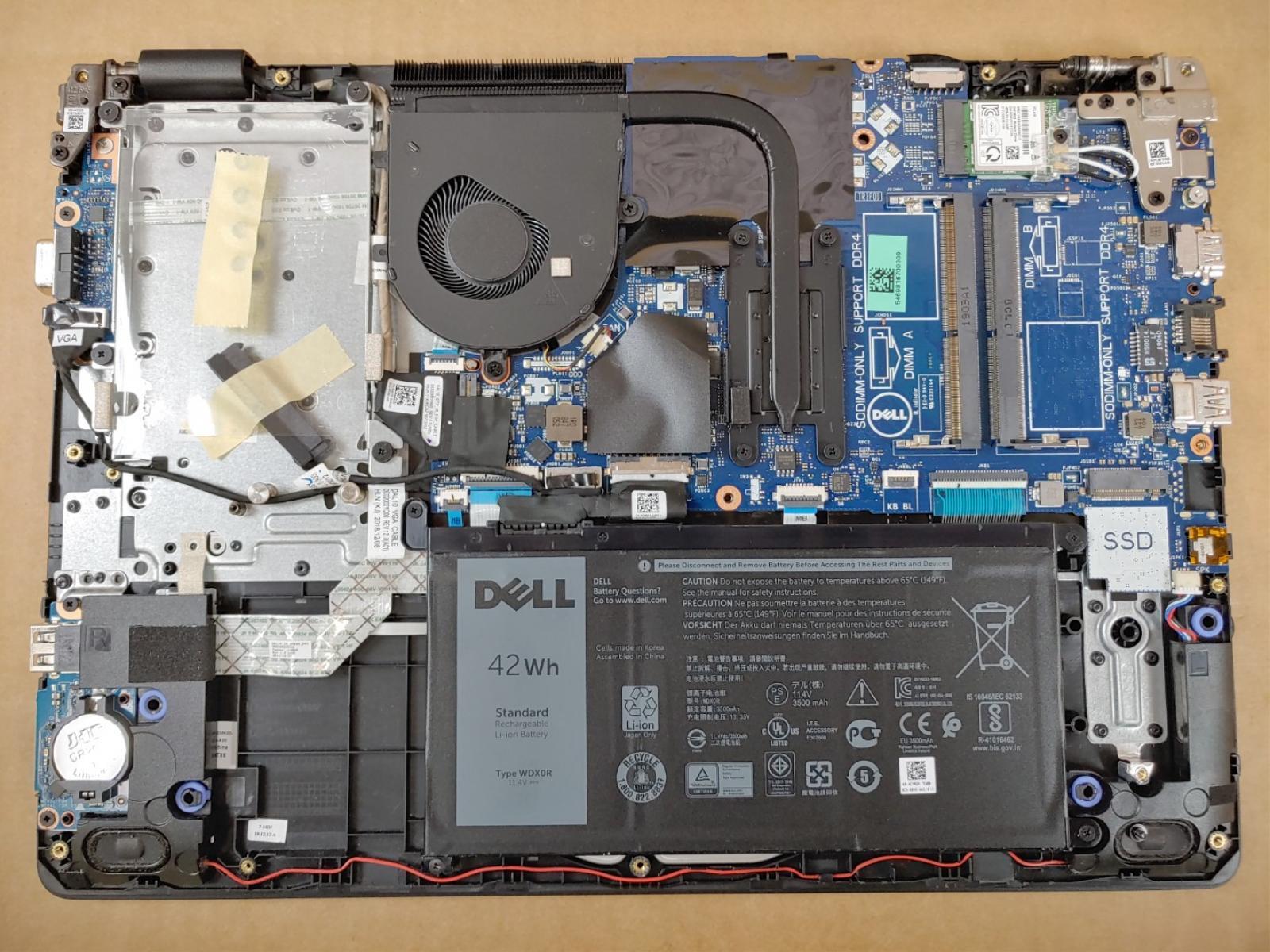 Dell Latitude 3490 14″ Touch i3-7020U✔ *NO RAM/NO HDD/NO AC* MISSING HINGE COVER