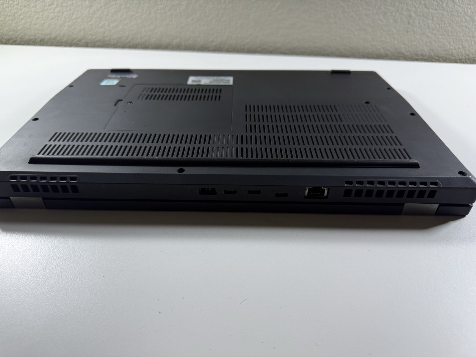 LENOVO THINKPAD P15 GEN 1 | CORE I7-10850H 256GB 16GB RAM WIN 11 NVIDIA T2000
