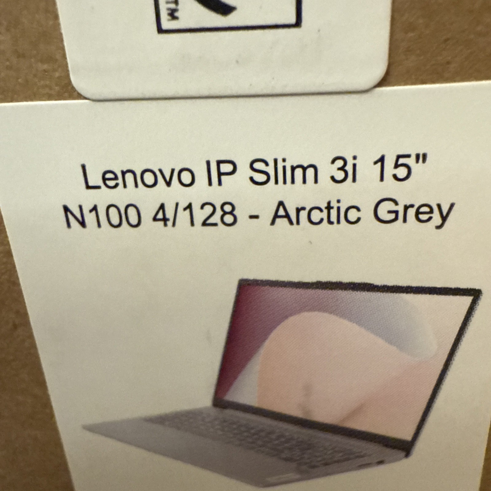 Lenovo IdeaPad Slim 3 15IAN8 15.6″ Intel N100 4GB DDR5 128GB UFS Windows 11 HS
