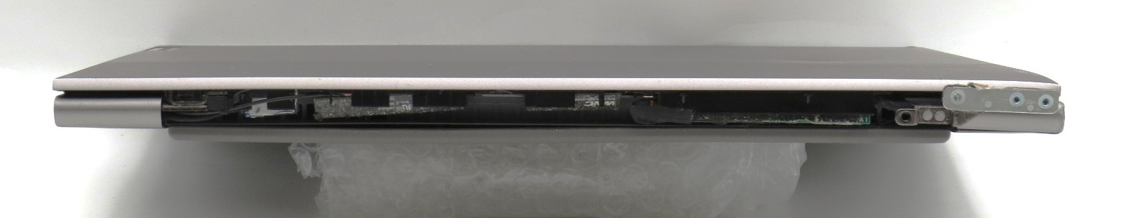 Lenovo ThinkBook 13s G2 | i7-1165G @ 2.8GHz | 16GB DDR4 | 13.3″ | No OS/HDD/AC