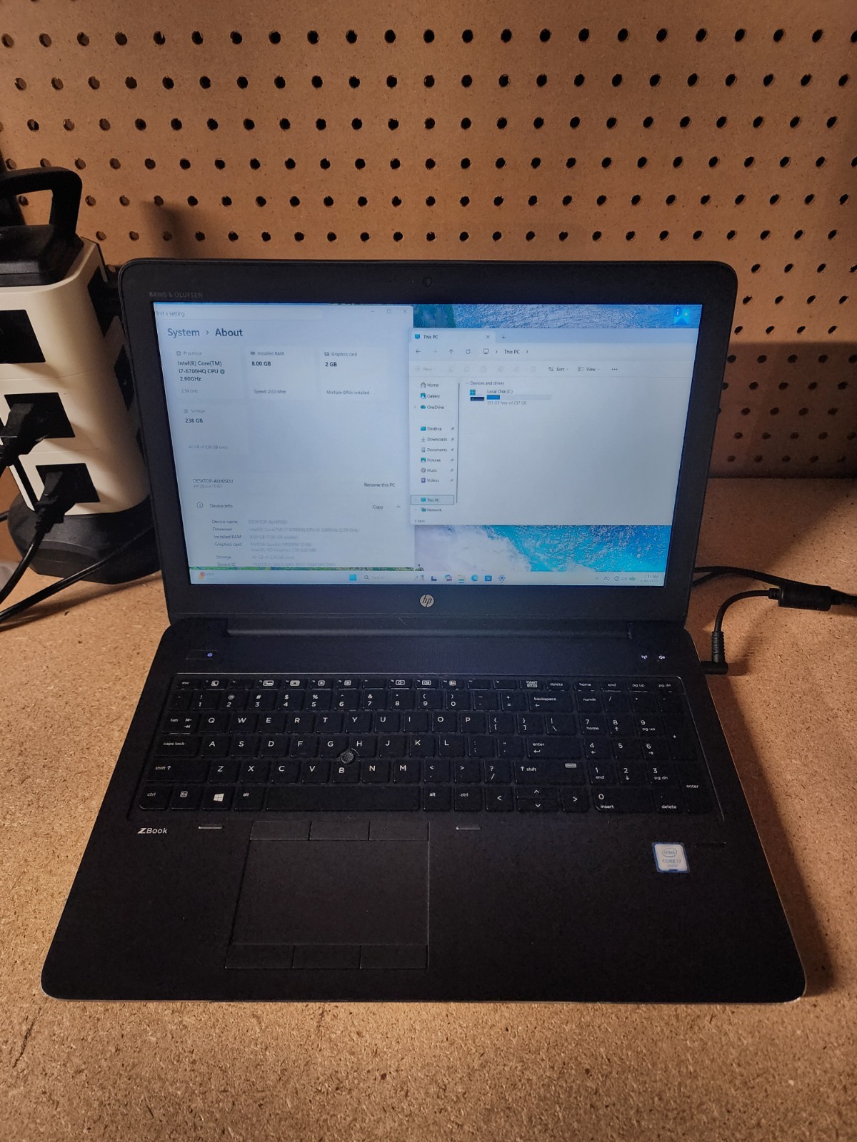 HP ZBook 15 G3 i7-6700HQ 2.6GHz 8GB RAM 256GB SSD W11 Pro M1000M GPU Bad KB