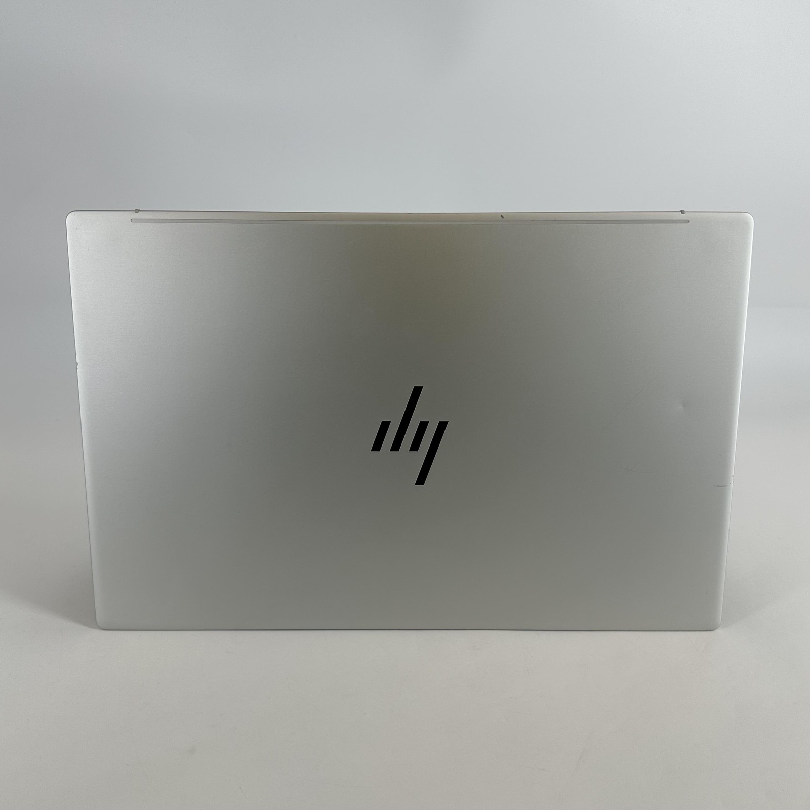 HP Envy 17 Silver FHD TOUCH 1.4 GHz Ultra 7 155H 16GB RAM 1TB SSD Very Good