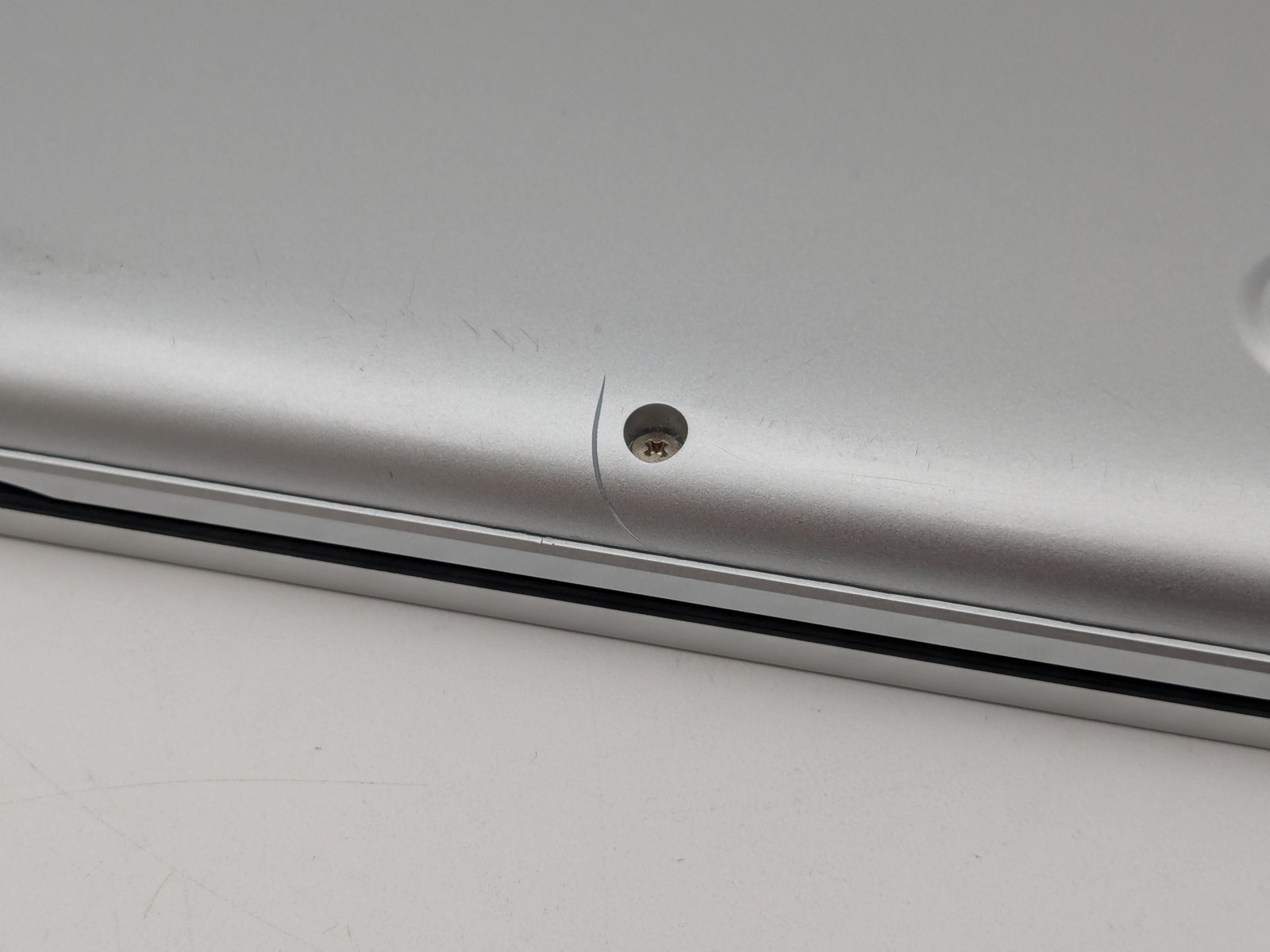 ASUS VivoBook 15 KM513 15″ FHD RYZEN 7 4700U 256GB SSD 20GB W11 FP Reader