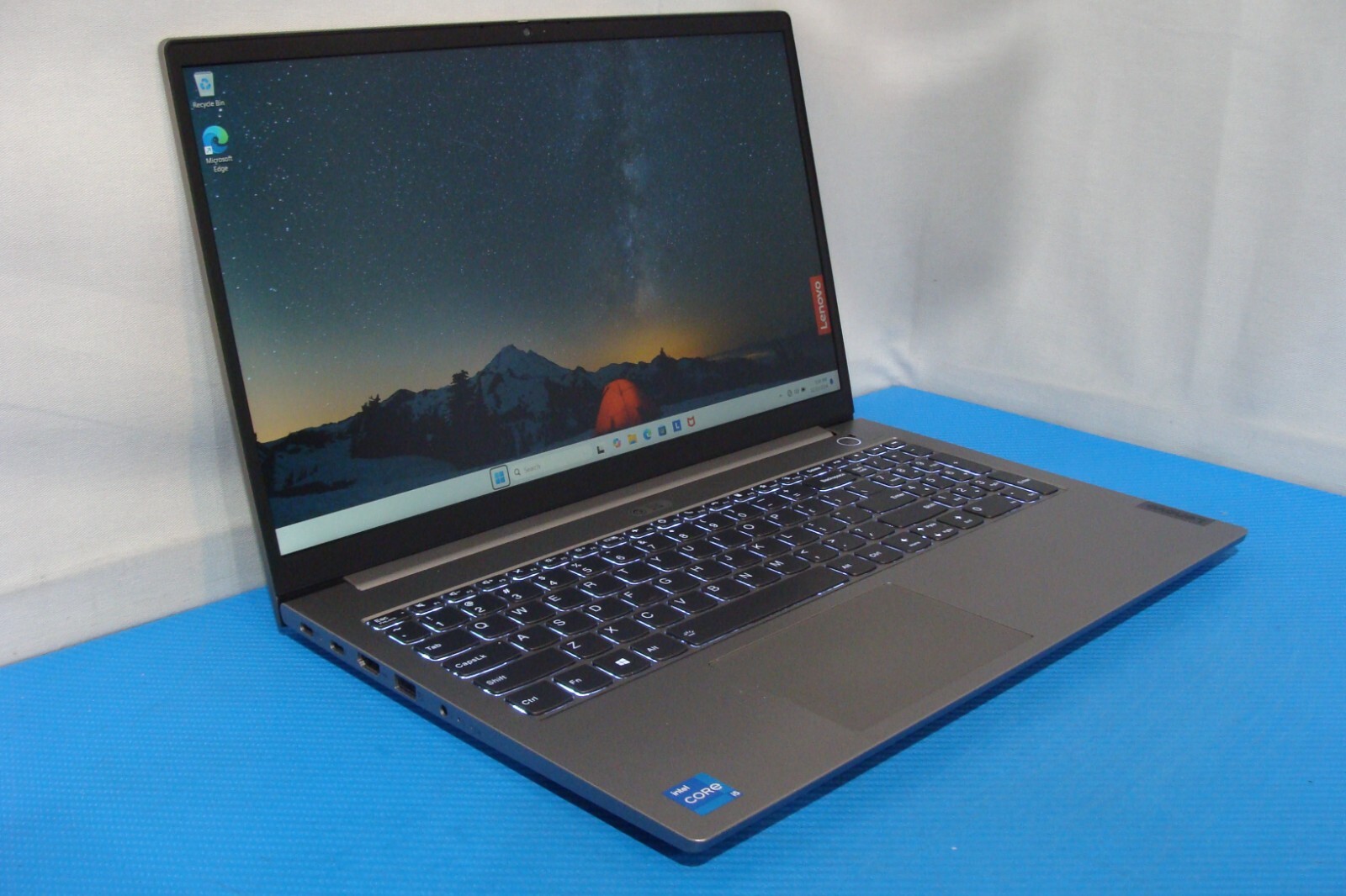 Lenovo ThinkBook 15 G2 ITL 15.6″FHD core i5-1135G7 2.4GHz 8GB 512GB 26 cycles